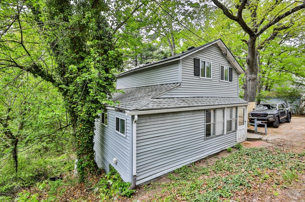 234 Chester Rd, Auburn, NH 03032