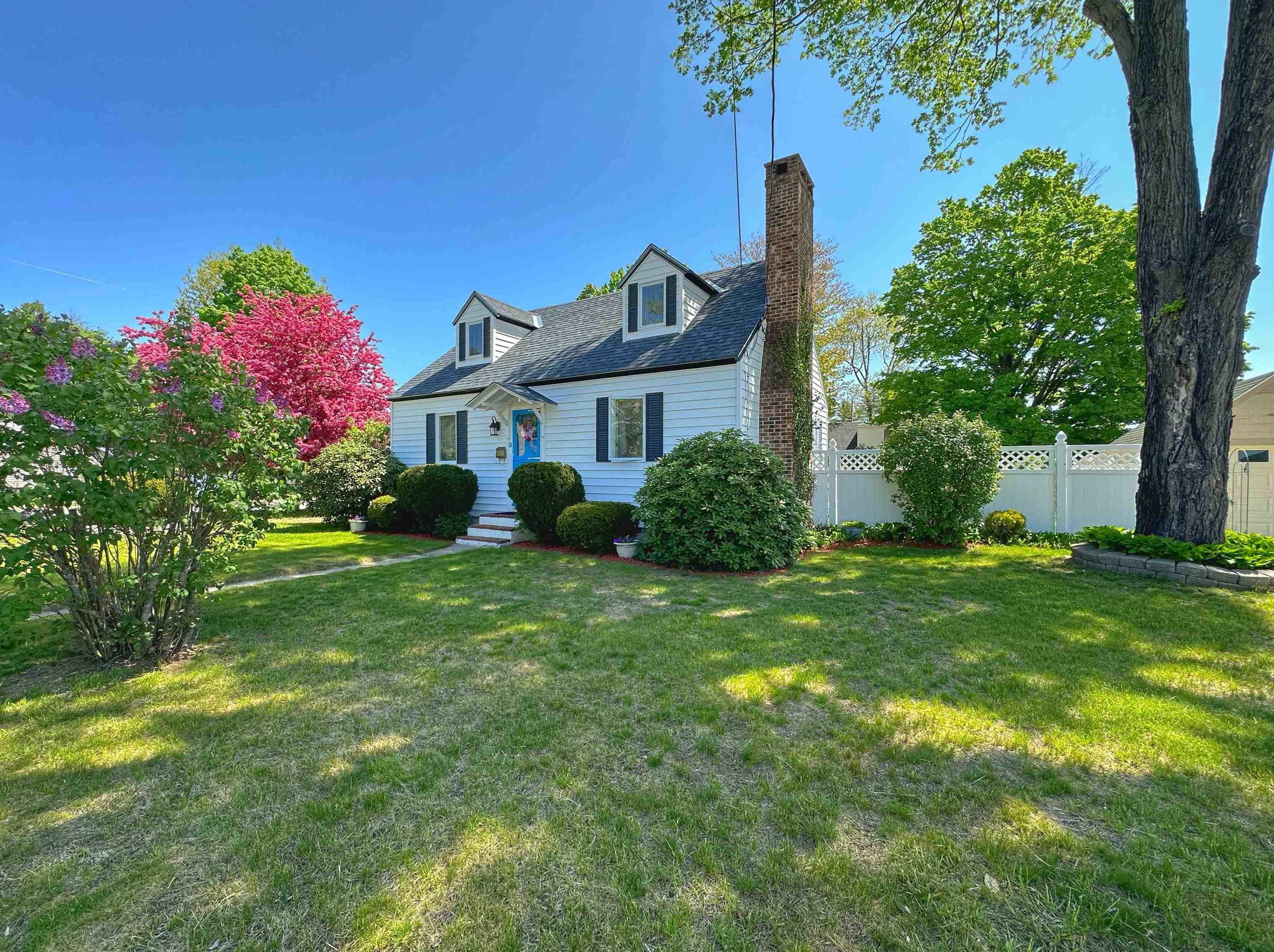 5 Rose Ave, Unity, NH 03743