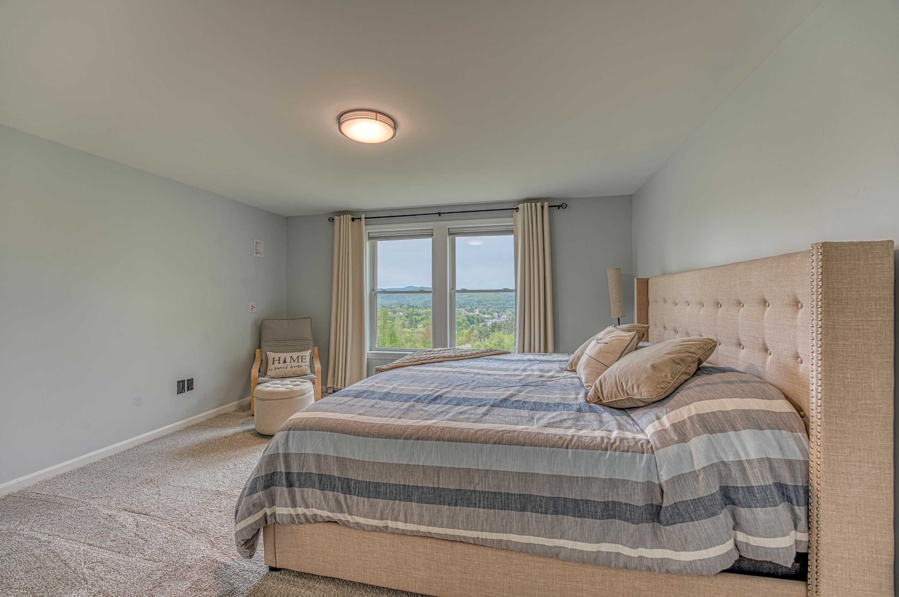 81 Chaddarin Ln, Bridgewater NH  03264-4401 exterior