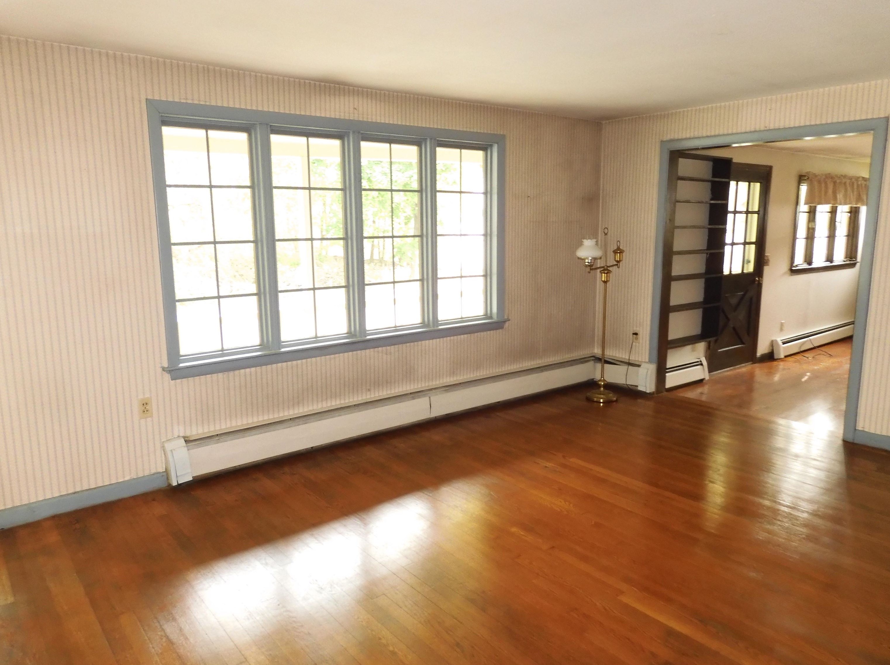 3 Nancy Ave, Salem, NH 03079