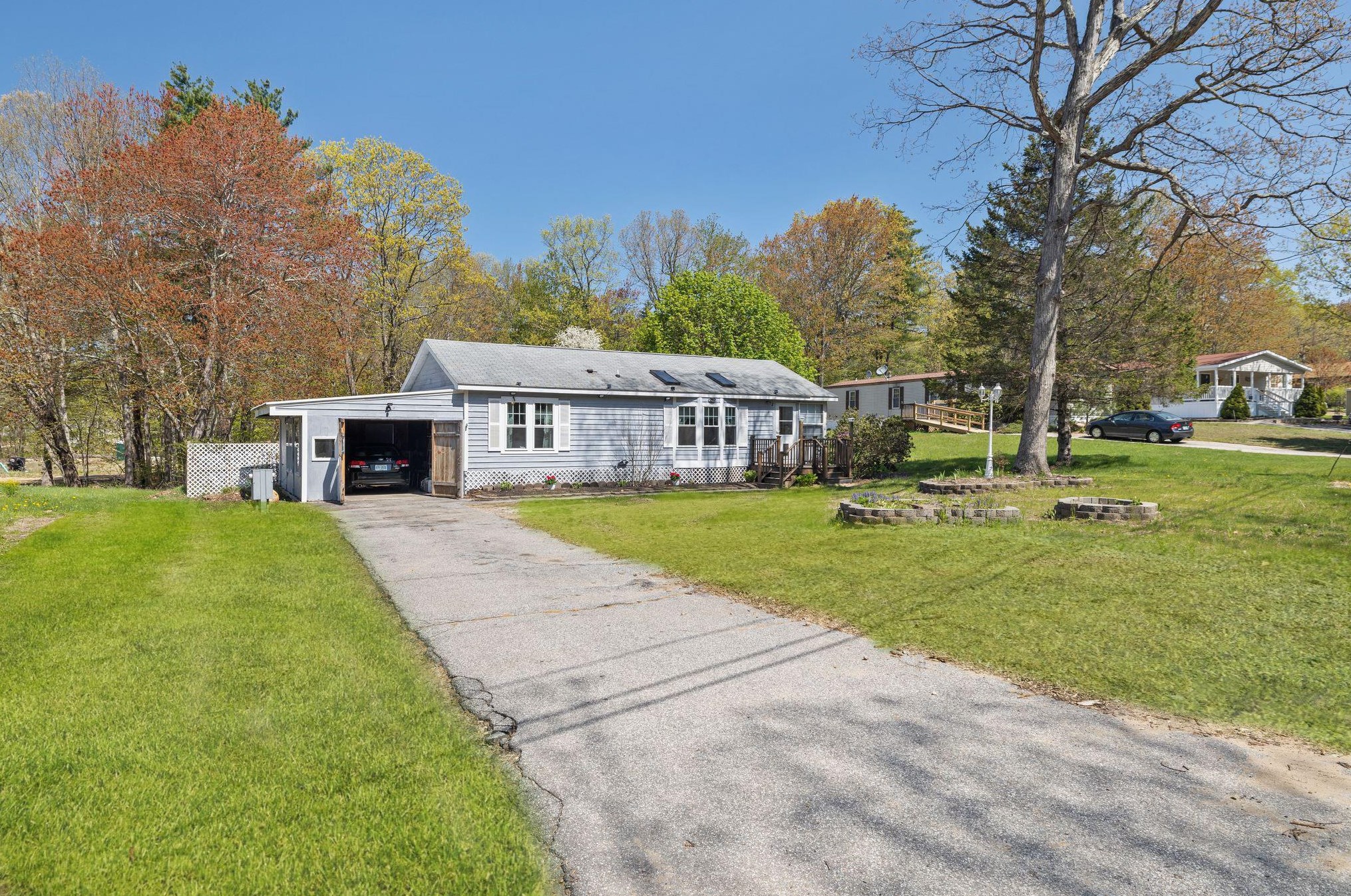 22 Christopher Ln, Fremont, NH 03044