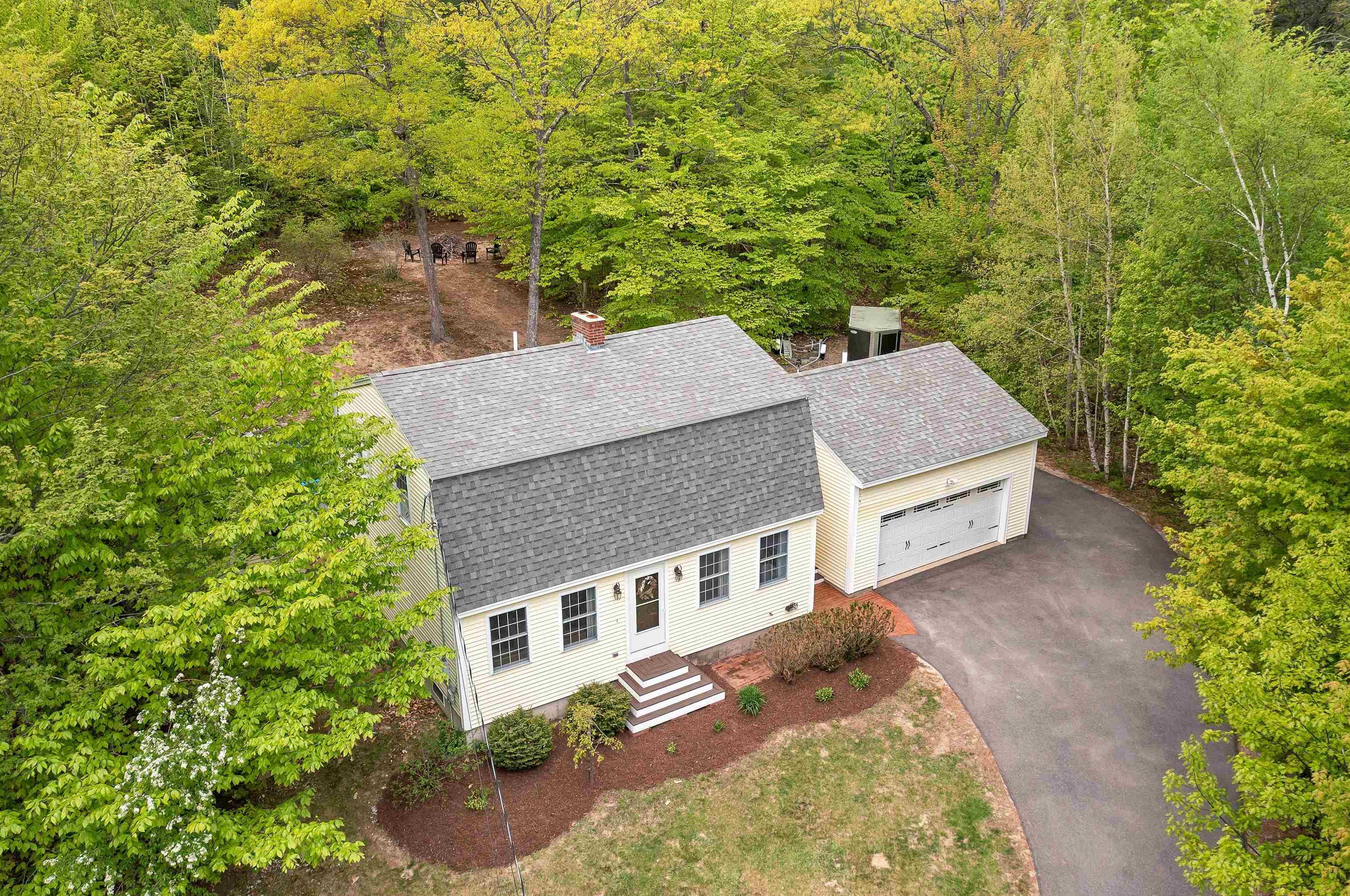 32 Friar Tuck Way, Tuftonboro, NH 03894