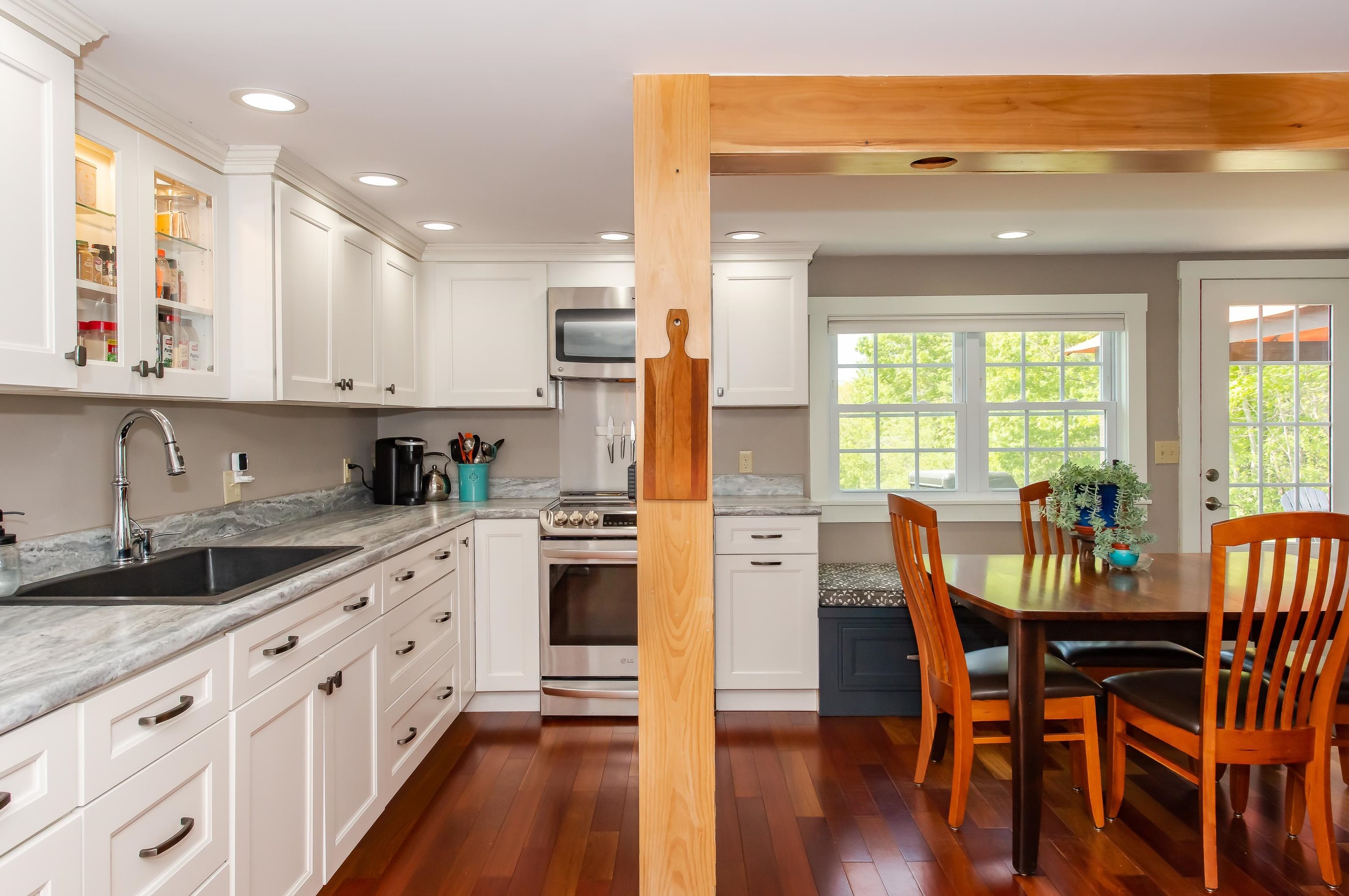279 Province Rd, Barnstead, NH 03218