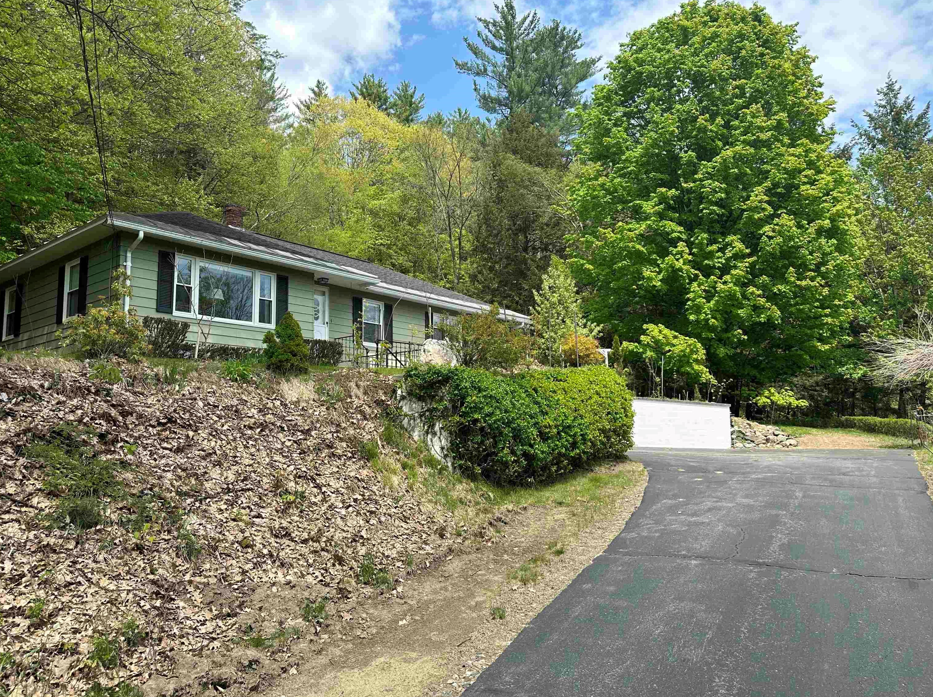 26 Twistback Rd, Unity, NH 03743