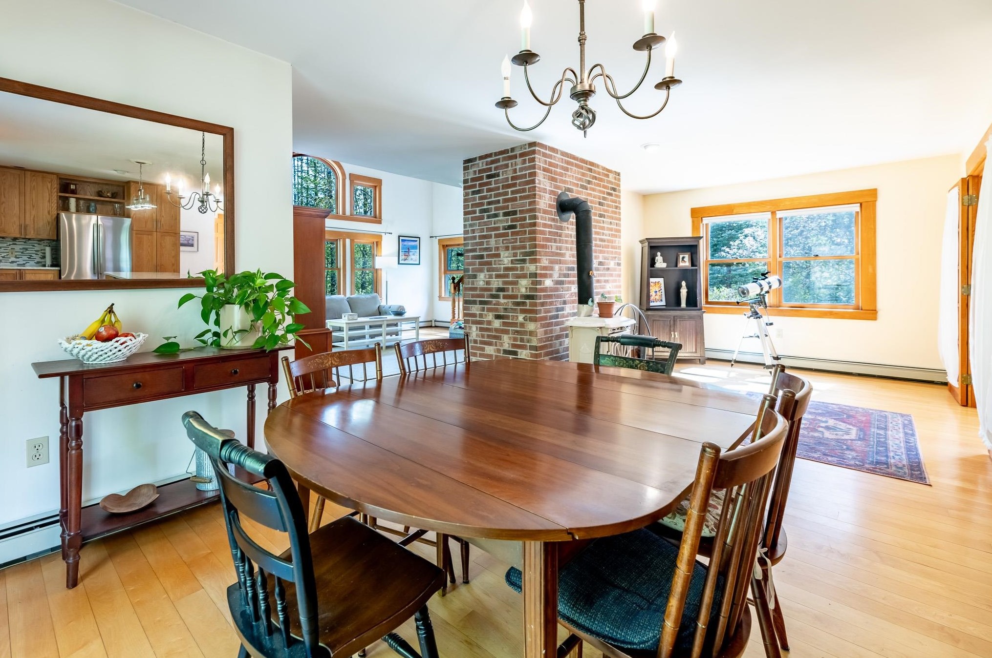 11 Hetzel Rd, Lebanon NH  03766-2313 exterior