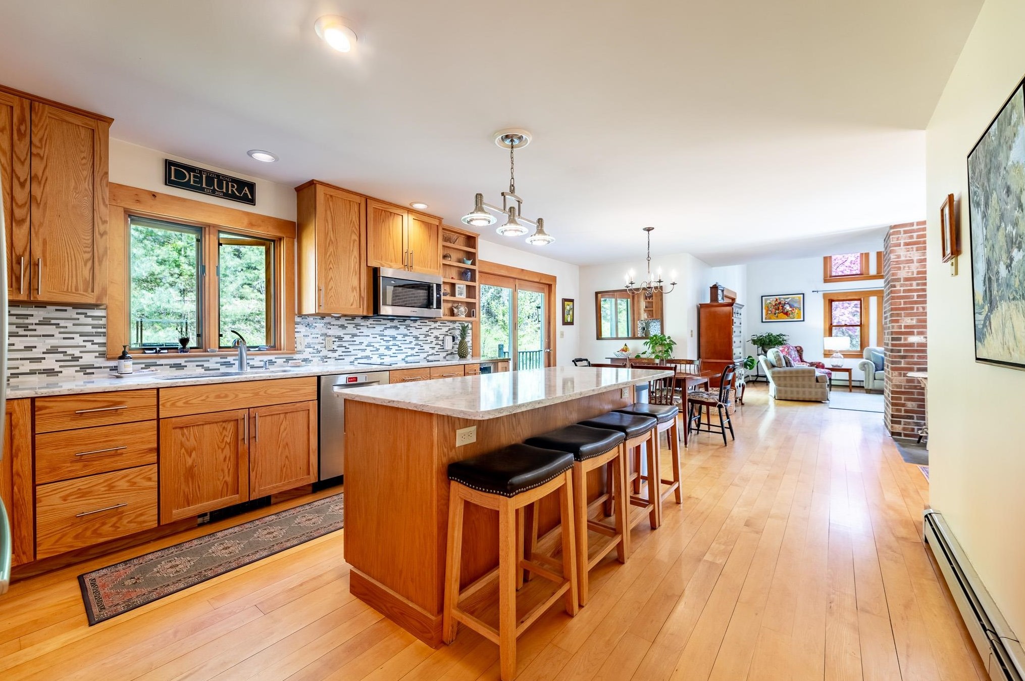 11 Hetzel Rd, Lebanon NH  03766-2313 exterior