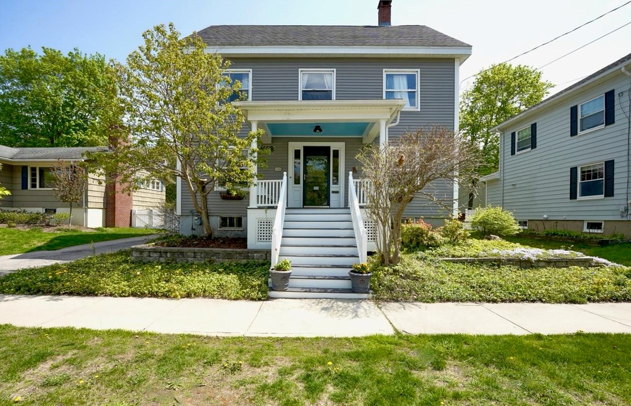 38 Willard Ave, Portsmouth, NH 03801