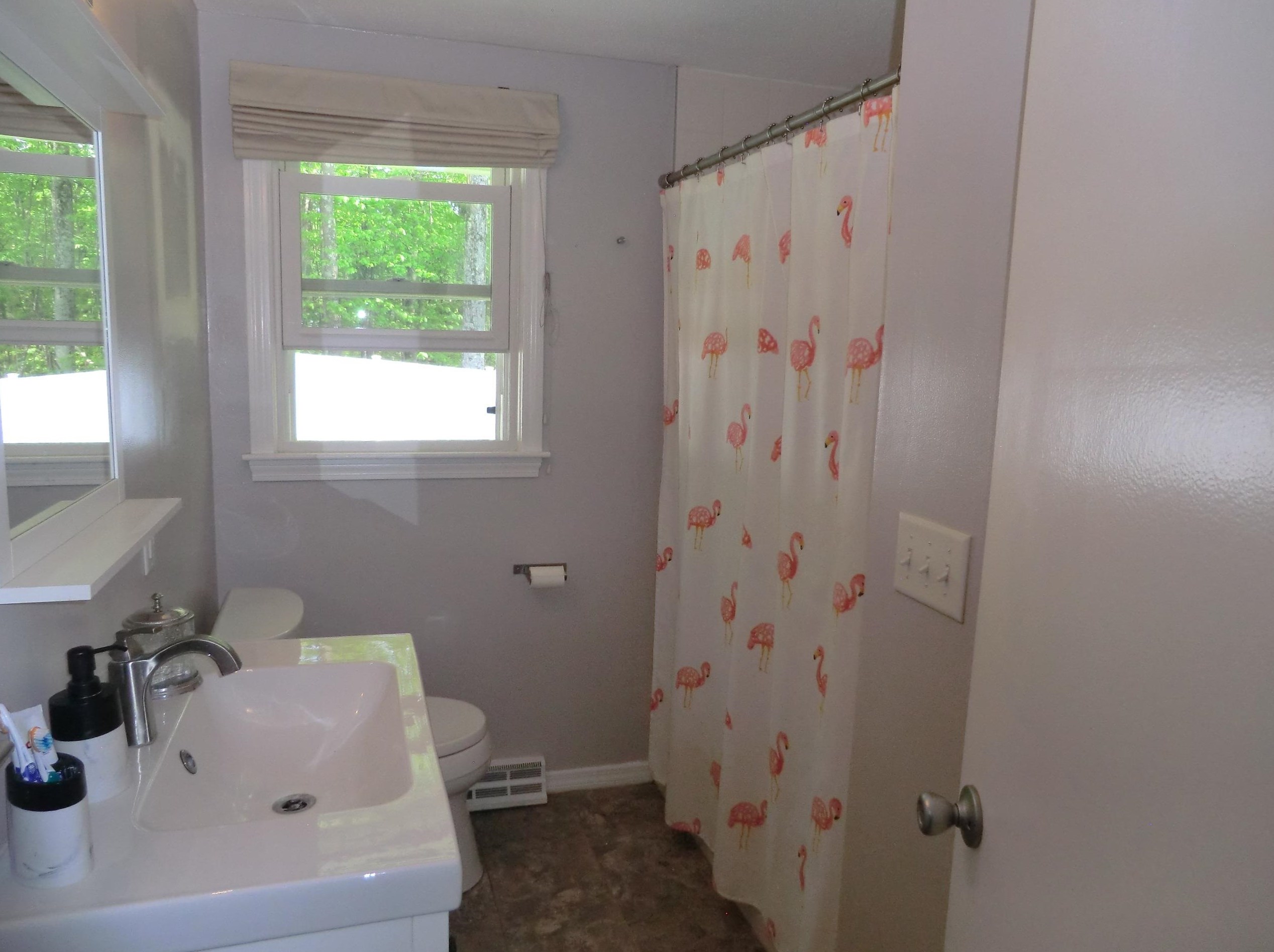 42 Country Club Ln, Merrimack NH  03054-2627 exterior