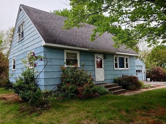 30 Indian Acres Dr, Winchester, NH 03470