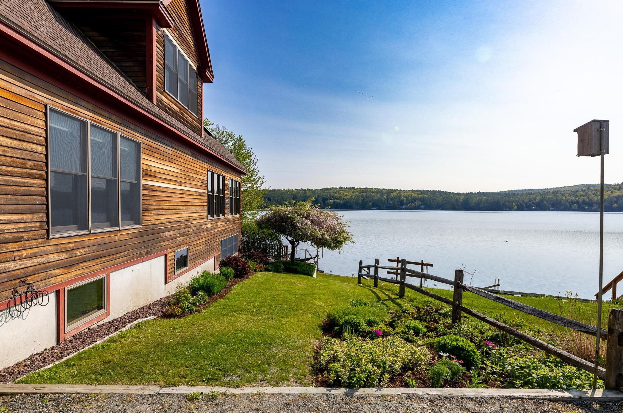 29 Al Wood Dr, Enfield, NH 03748