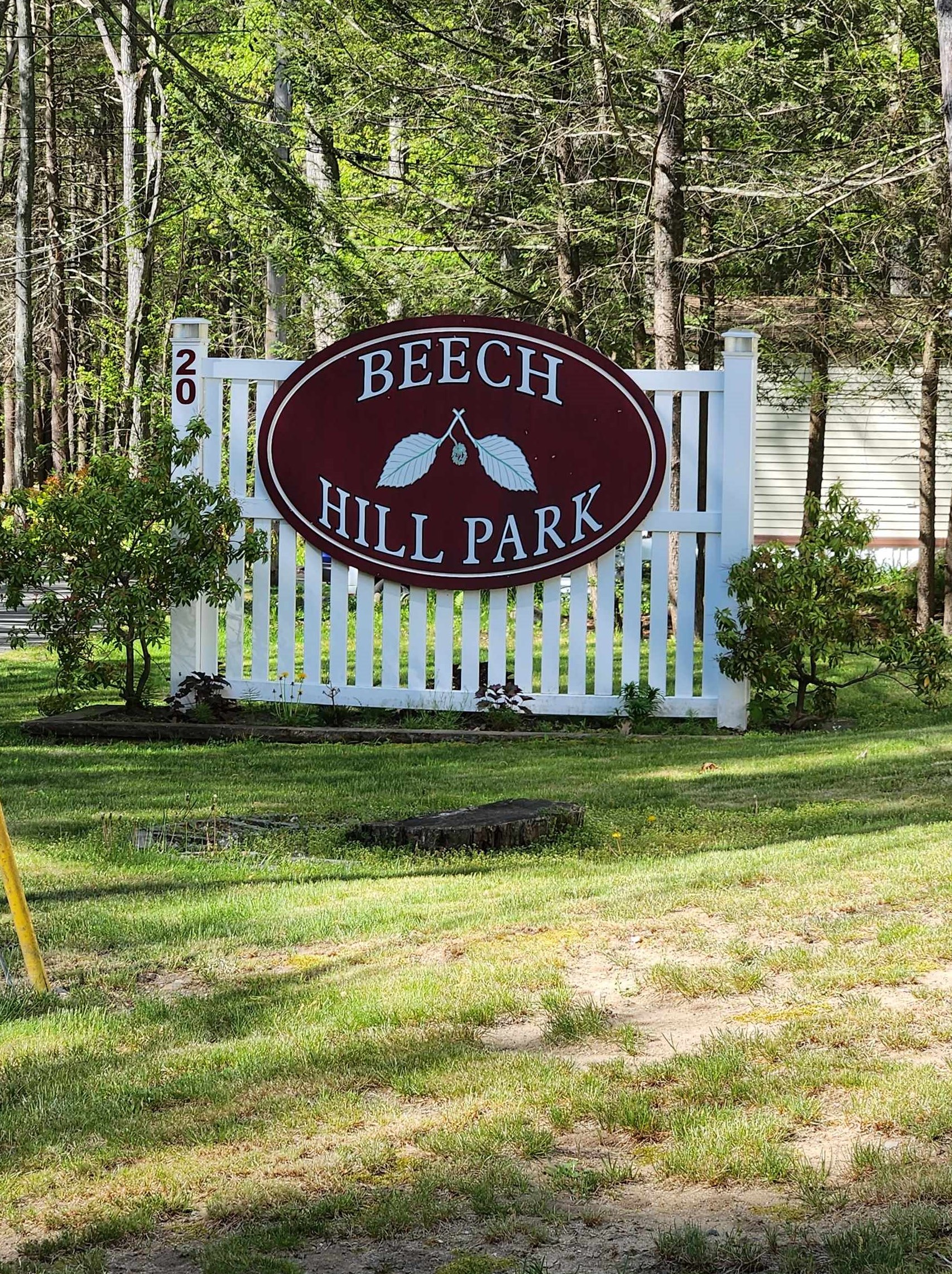 20 Beech Hill Rd, Kensington, NH 03833 exterior