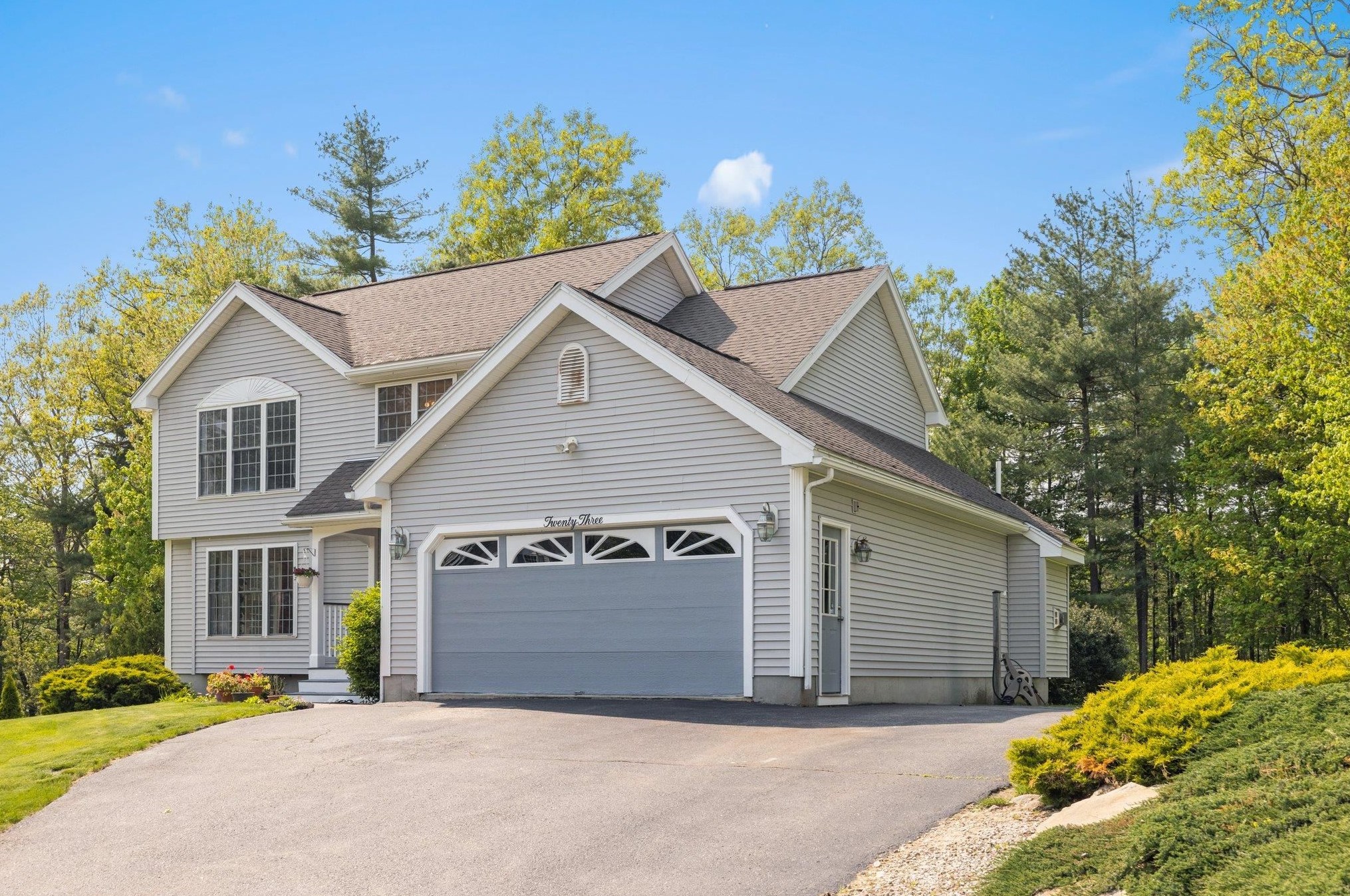 23 Hampton St, Concord, NH 03301