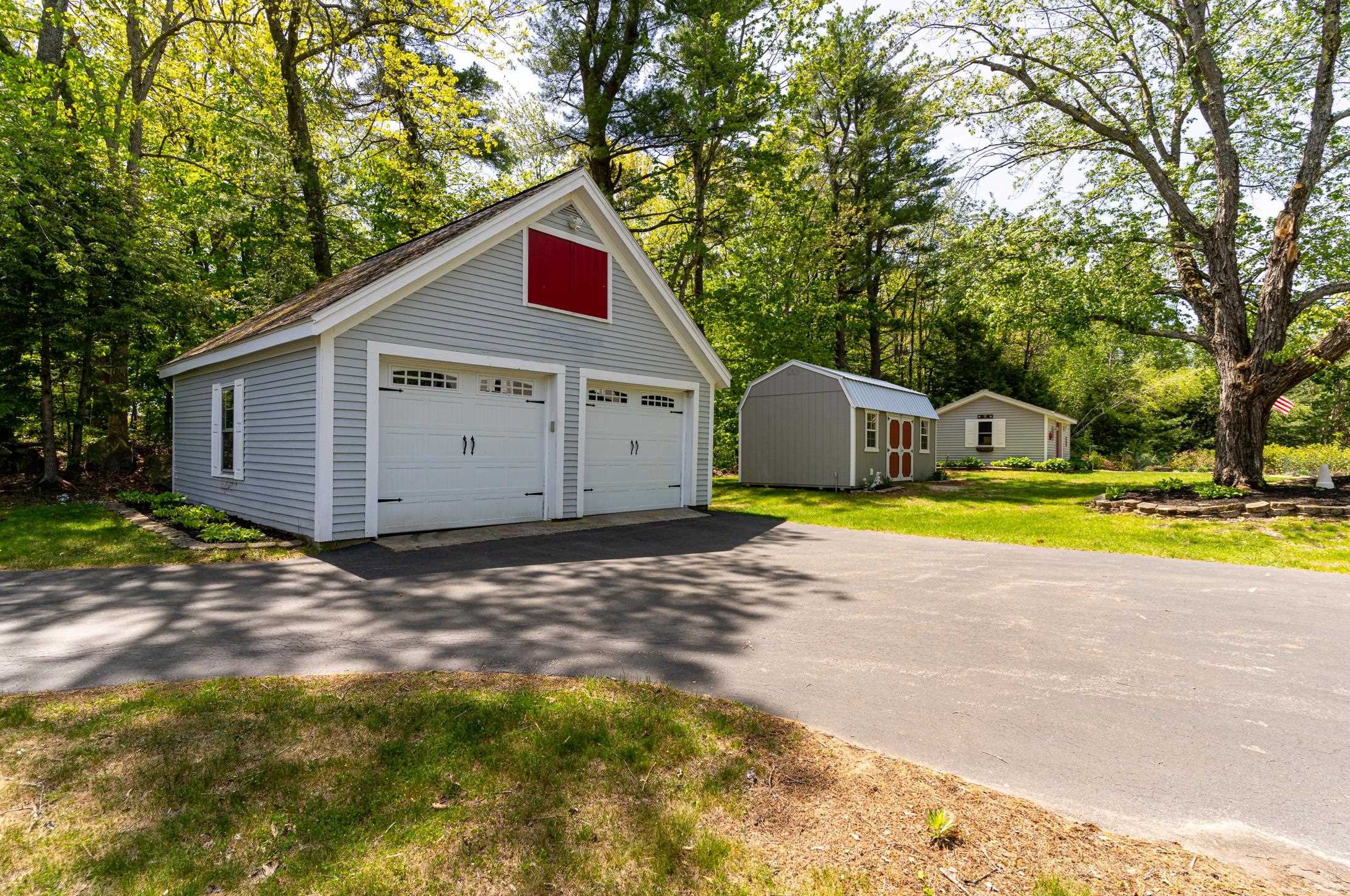 73 Crest Dr, Somersworth, NH 03878