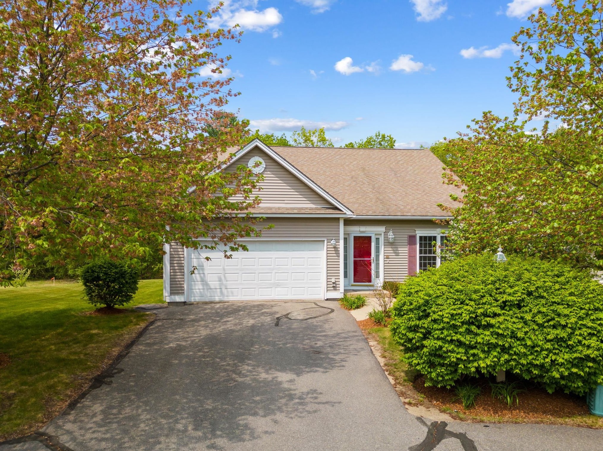 93 Westchester Way, Manchester, NH 03104