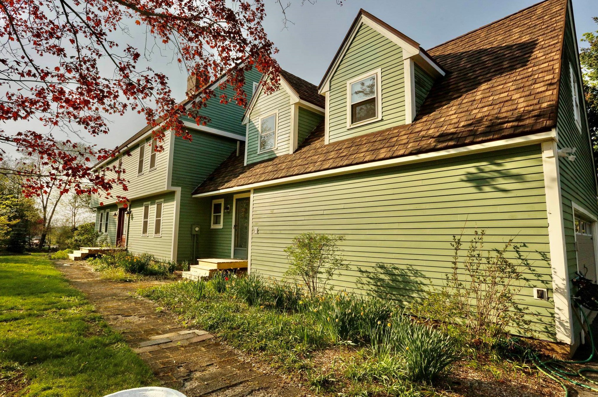 104 Chesley Hill Rd, Rochester, NH 03839