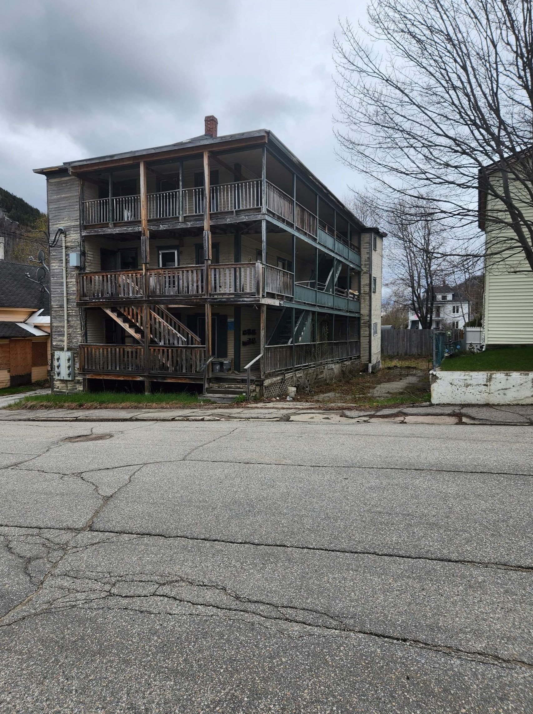 105 Pine St, Berlin, NH 03570