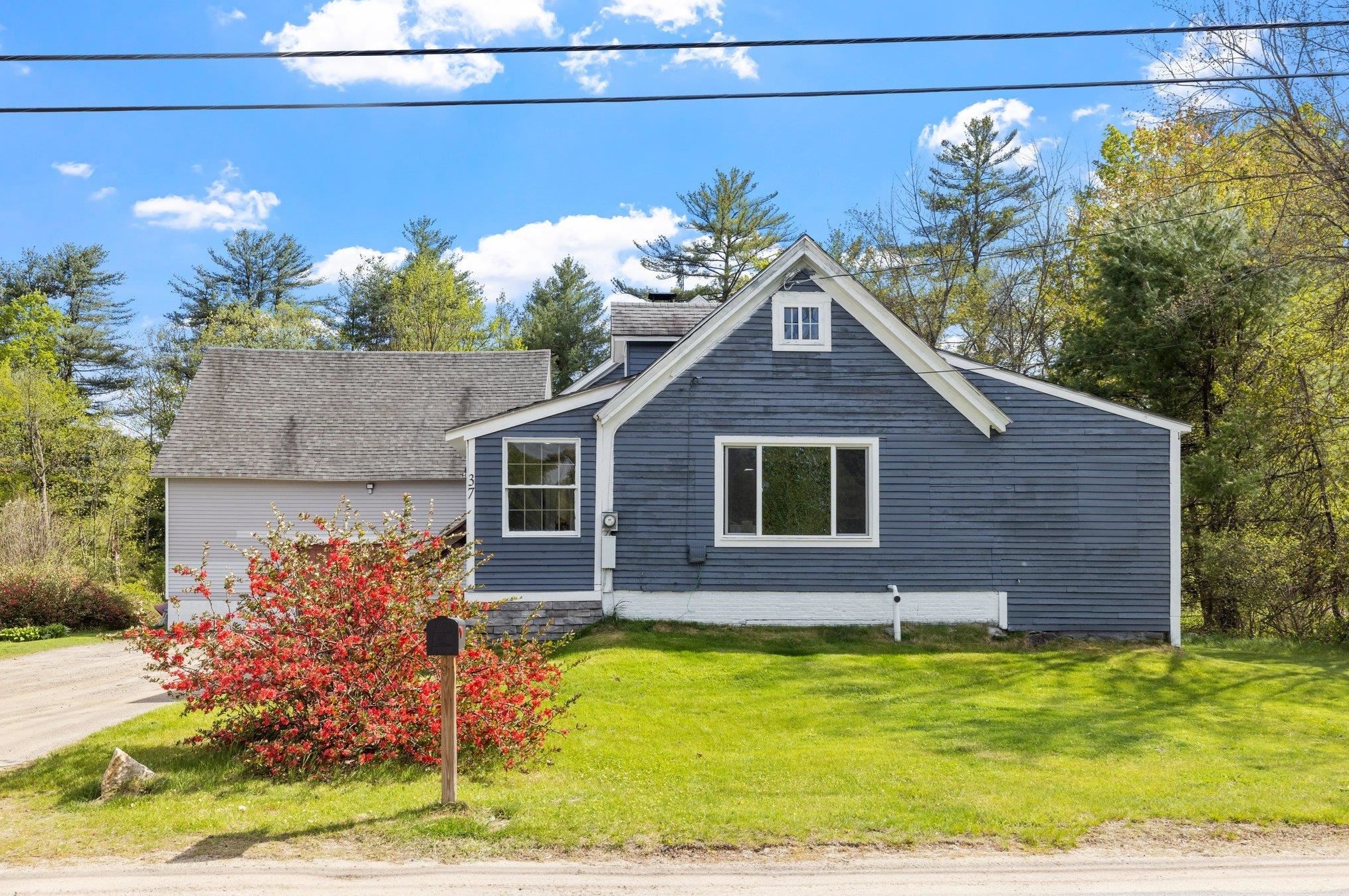 37 Bristol Hill Rd, Bridgewater, NH 03222
