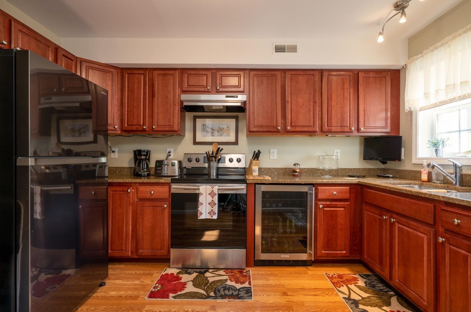 11 Sullivan Way #3, Laconia, NH 03246