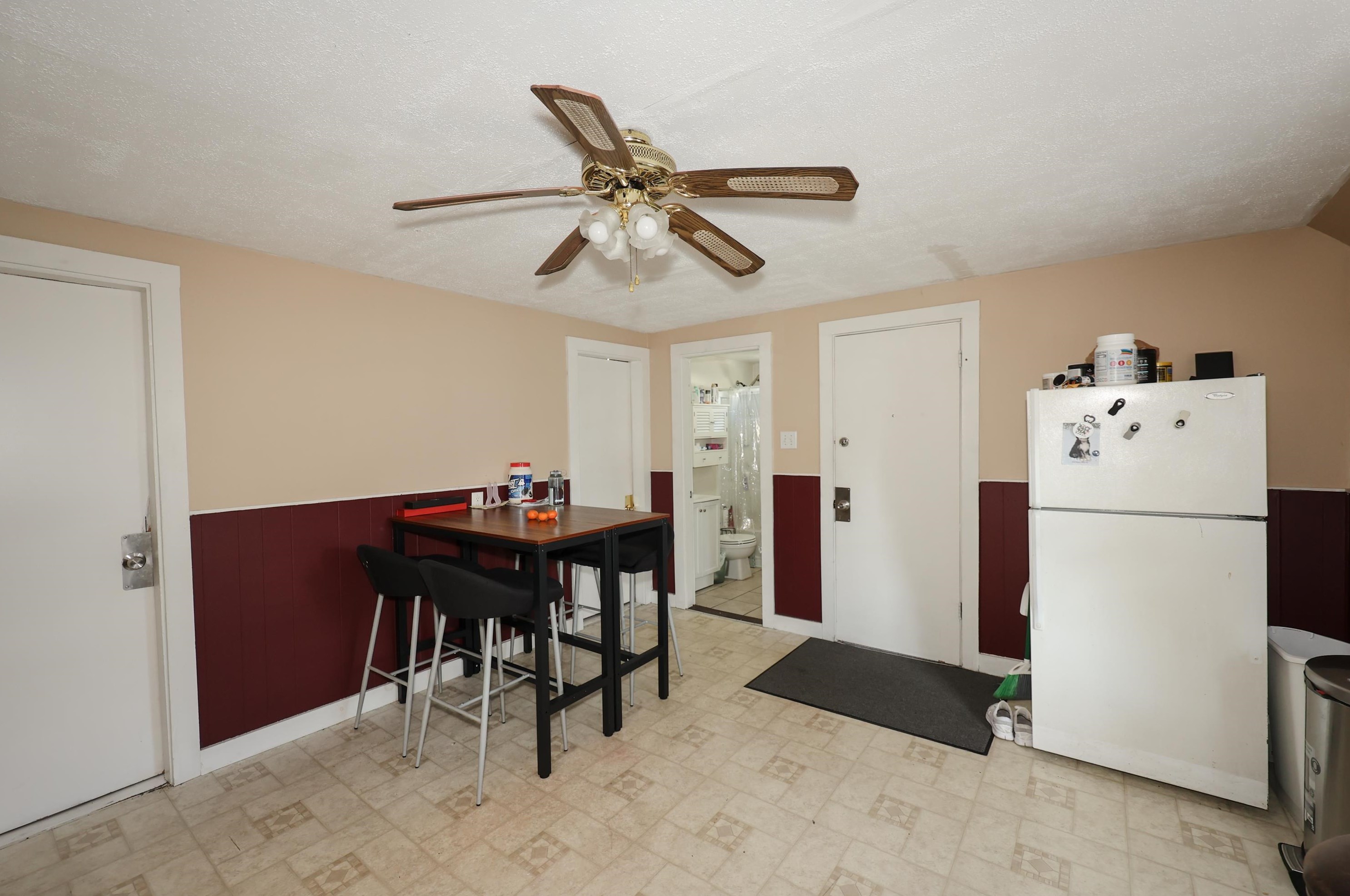 179 Pne St, Manchester NH 03103-5226 exterior