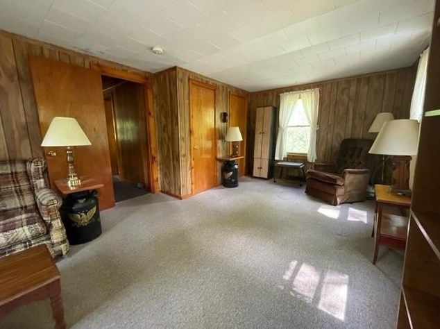49 Shedd Rd, Hillsboro, NH 03244