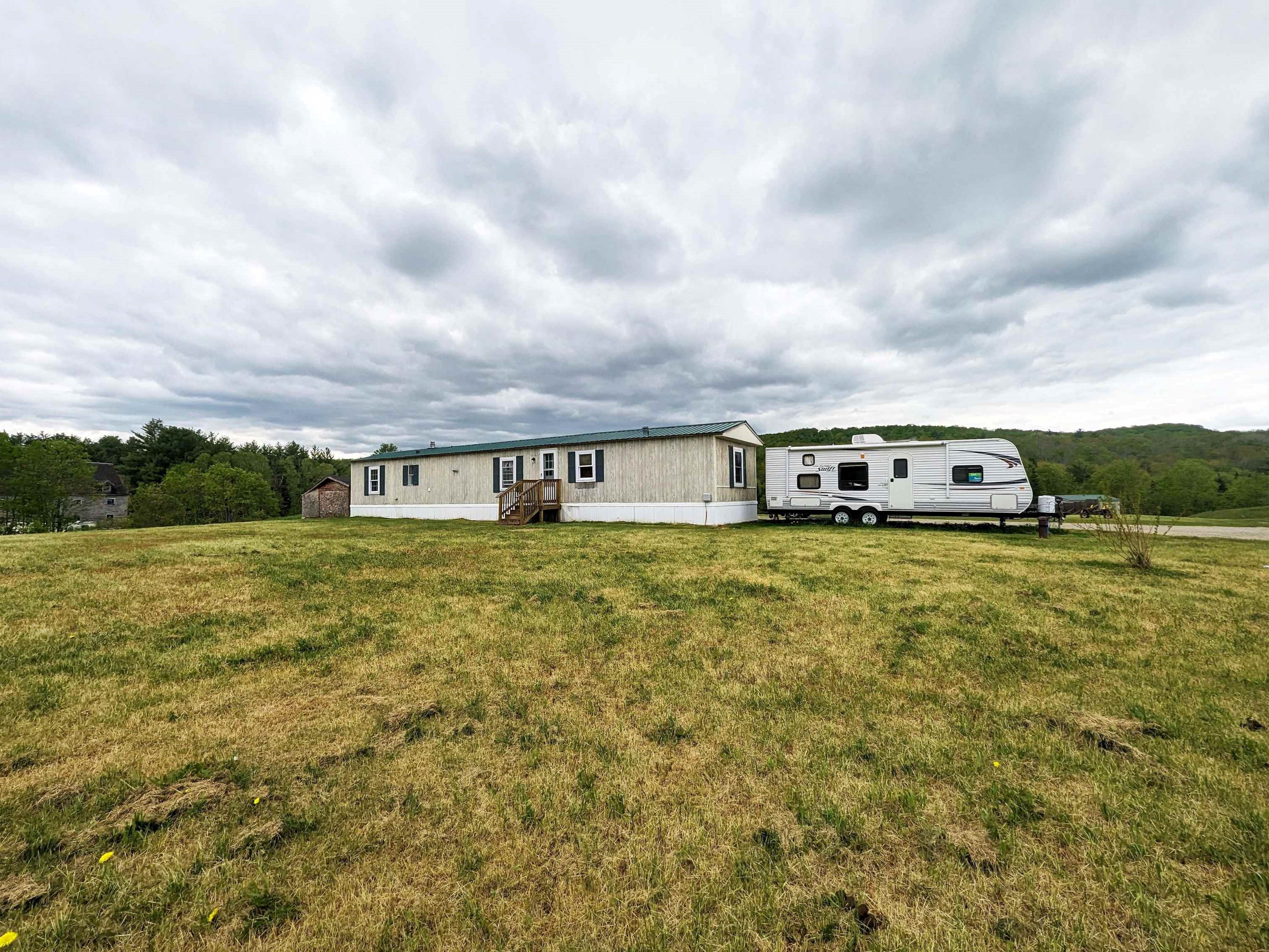 20 Starlight Ln, Orange, NH 03741