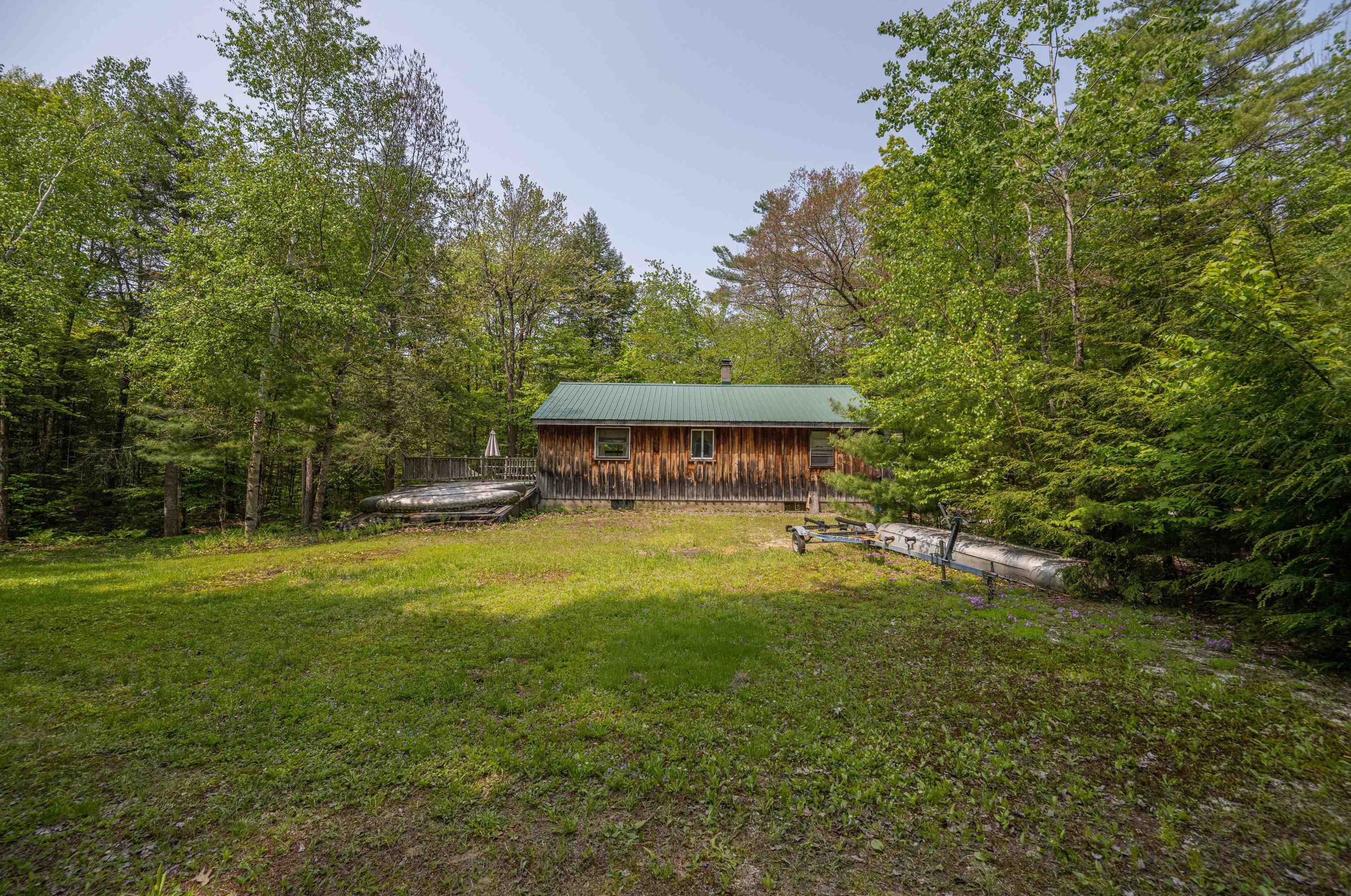 16 Falls Rd, Hillsboro, NH 03244