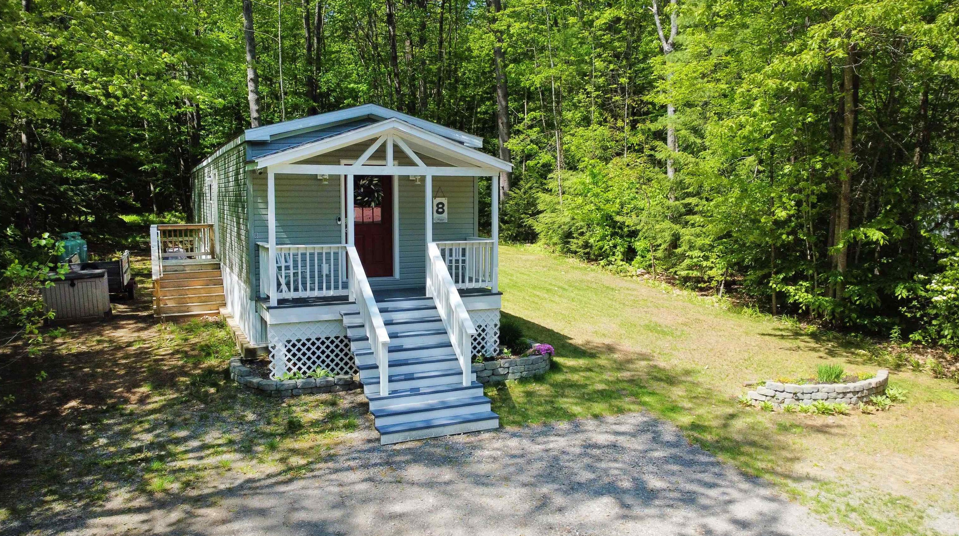 29 Twin Bridge Rd ##8, Tilton, NH 03276