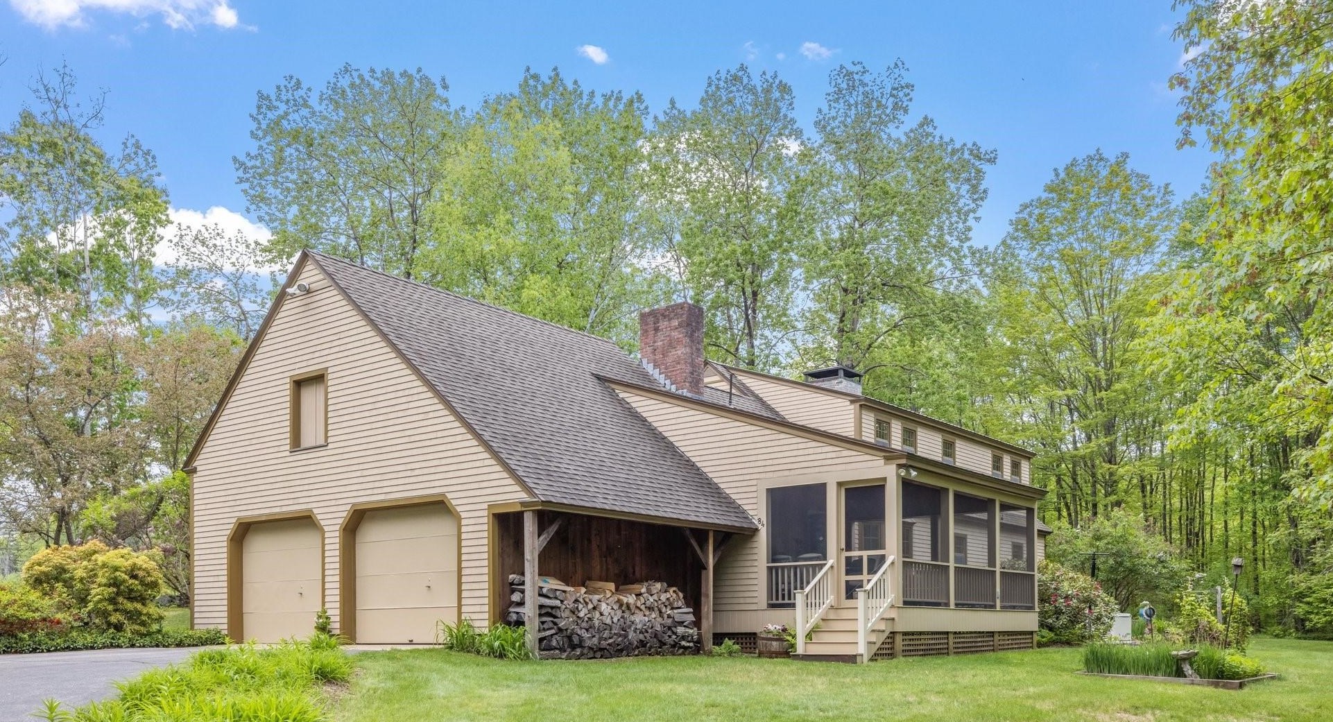 84 Gage Hill Rd, Hopkinton, NH 03229