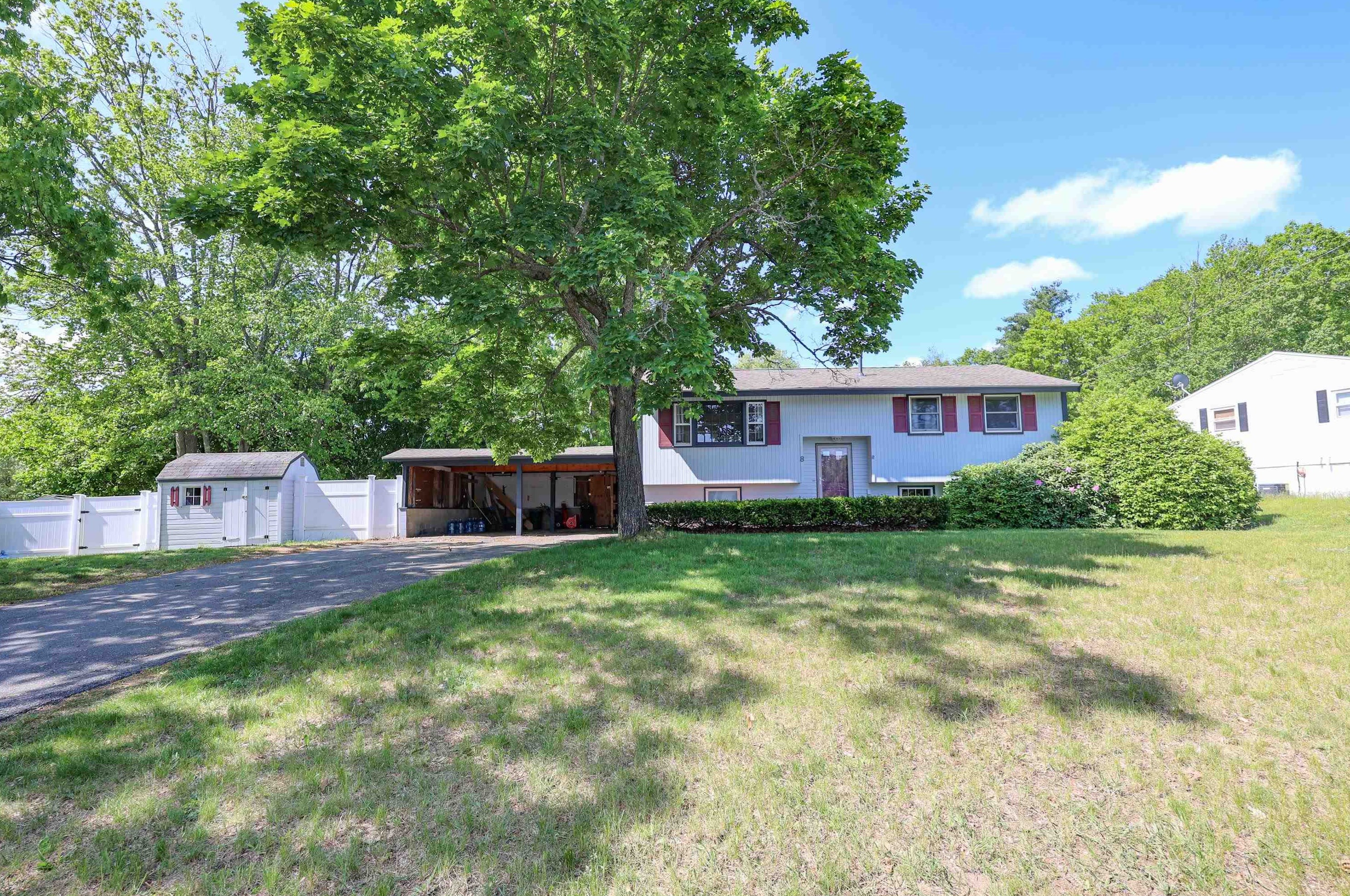 8 Fordham Dr, Nashua, NH 03062