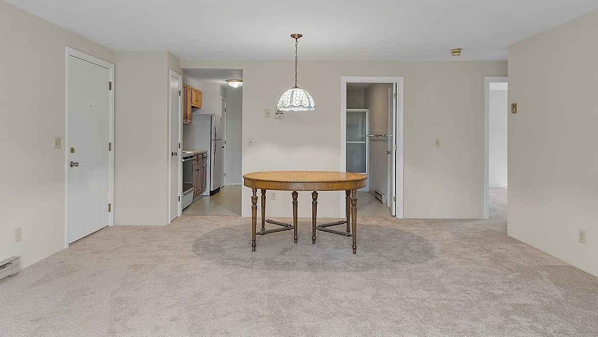 27 Ernest Ave #24, Kensington, NH 03833