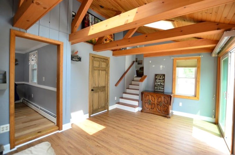 94 Turkey Hill Rd, Merrimack NH  03054-4023 exterior