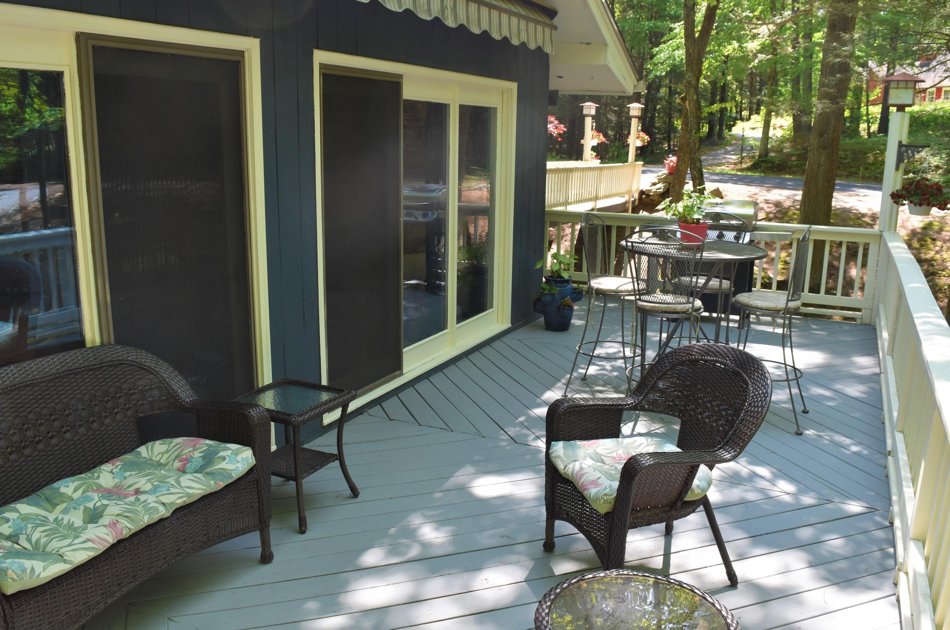 8 Colman Path, Merrimack NH 03054-2939 exterior