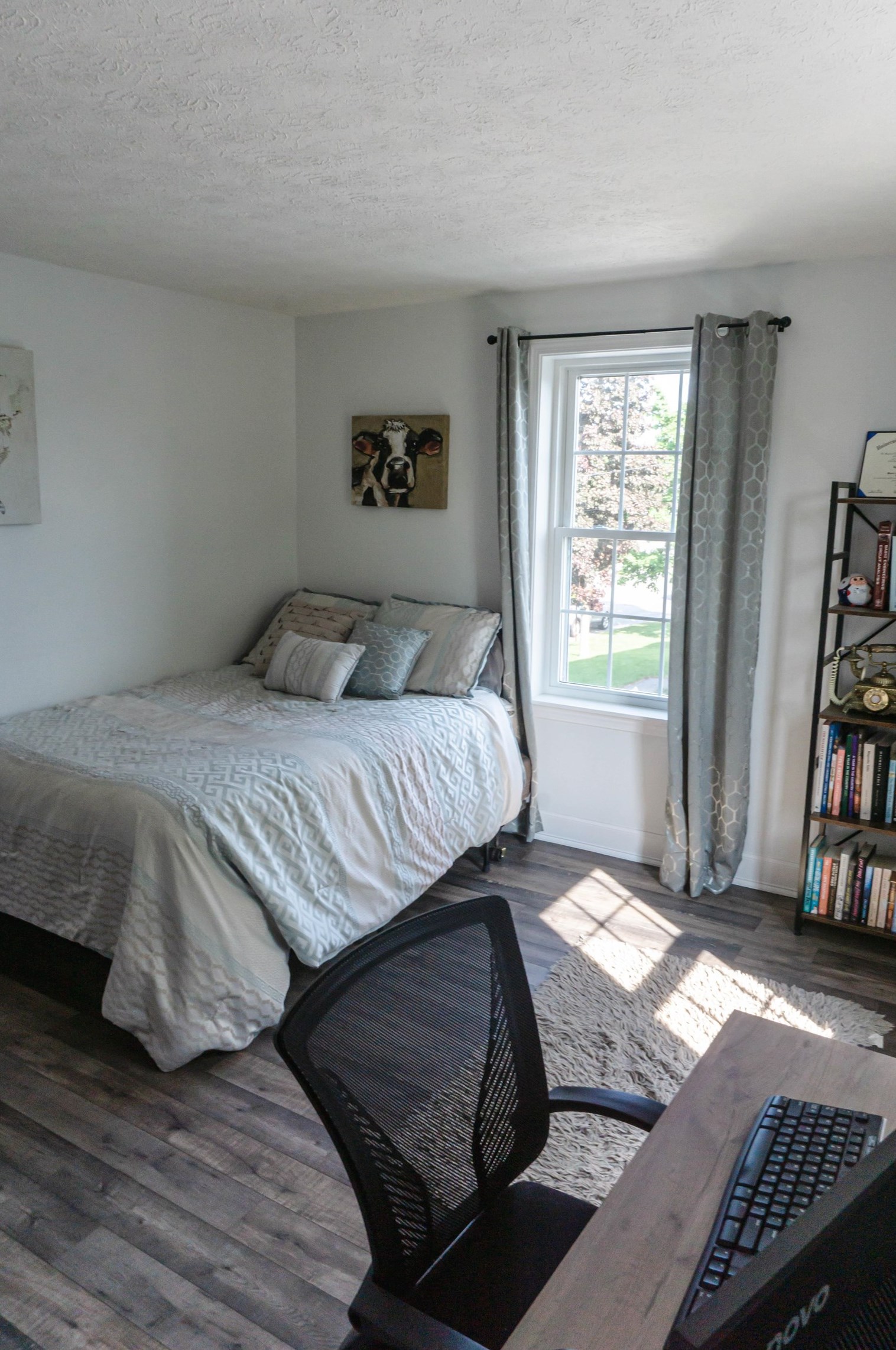 97 Megan Dr, Manchester NH  03109-5919 exterior