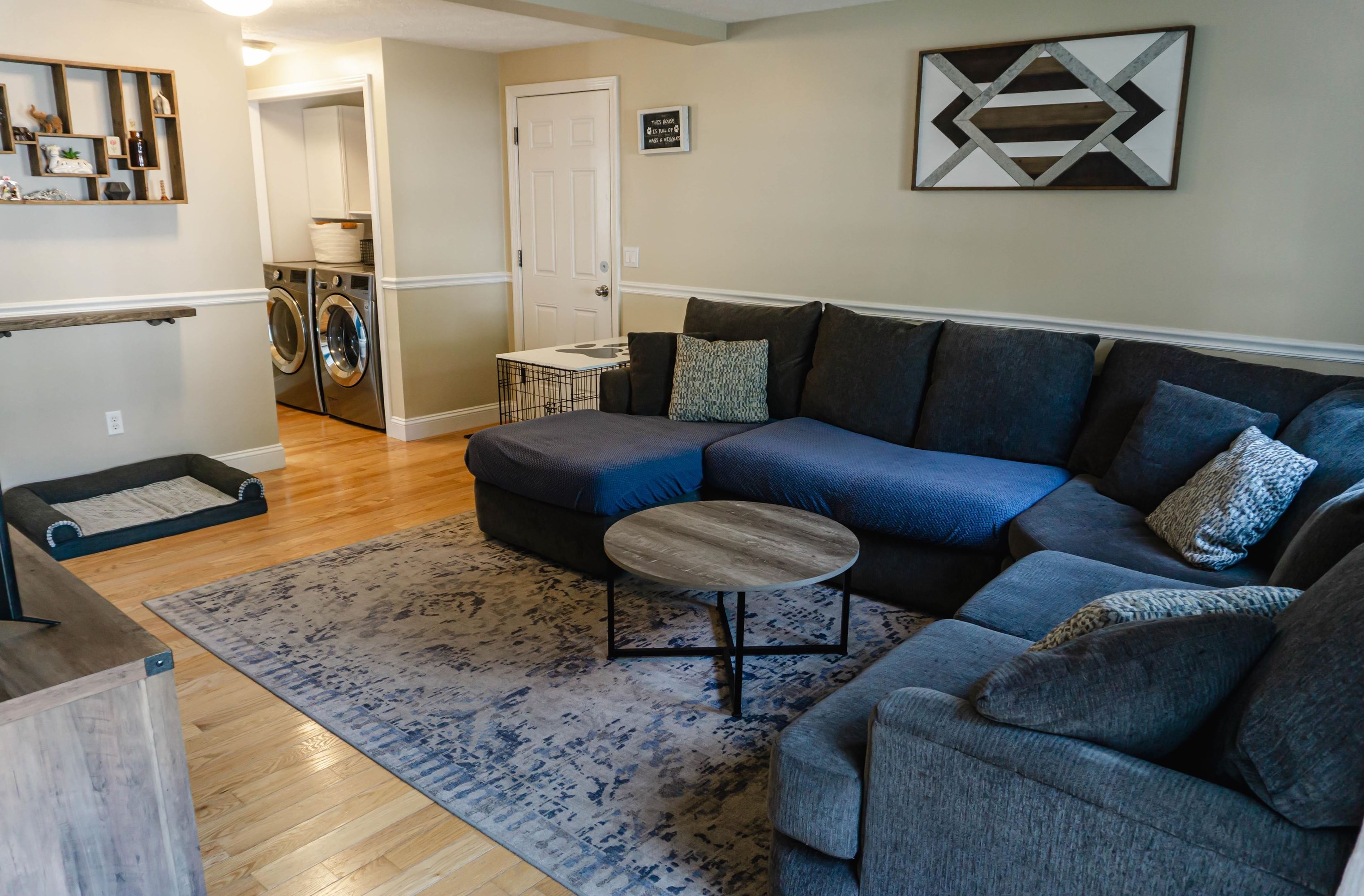 97 Megan Dr, Manchester NH  03109-5919 exterior