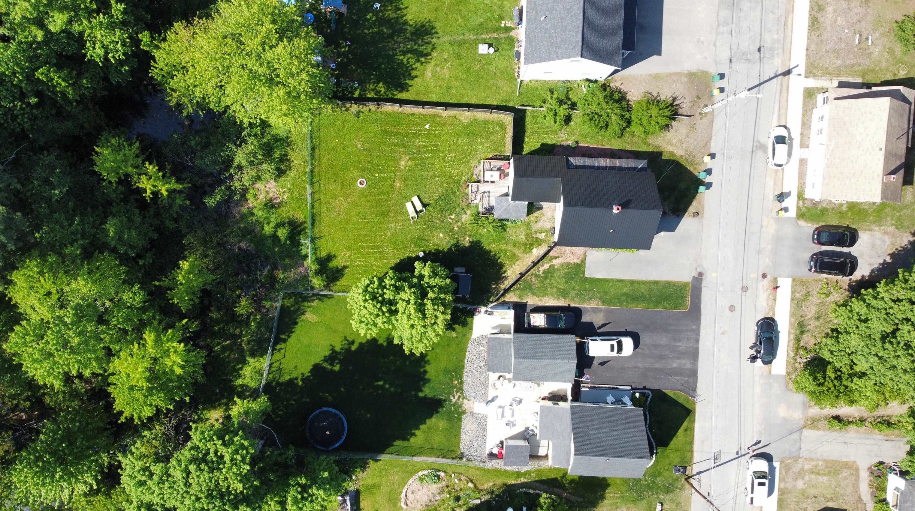 11 Mill St, Rochester NH 03868-5857 exterior