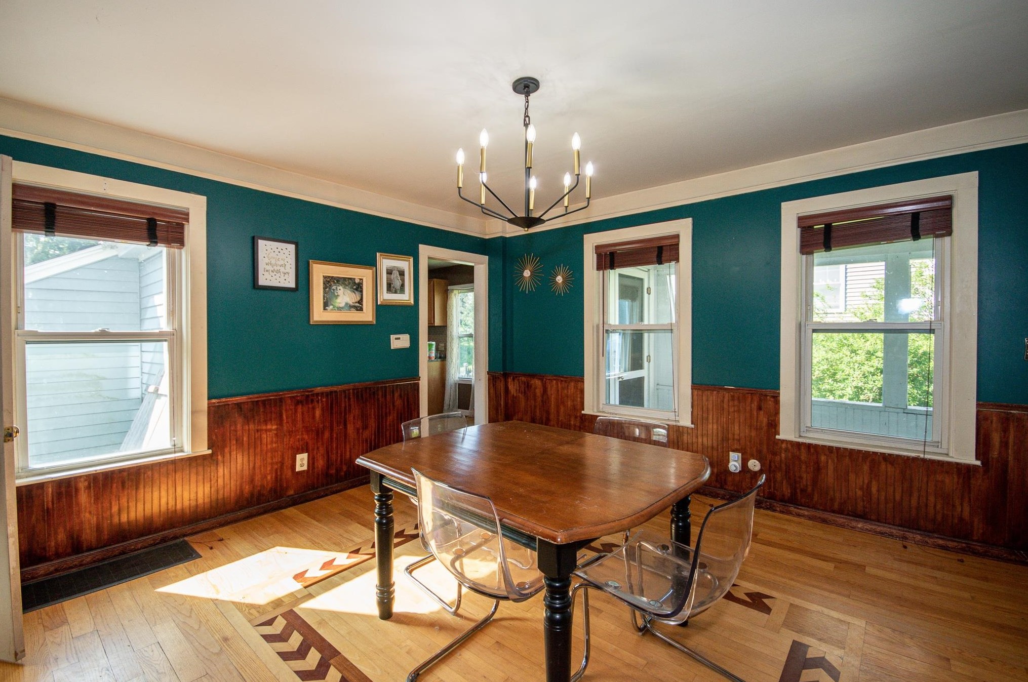 11 Mill St, Rochester NH 03868-5857 exterior