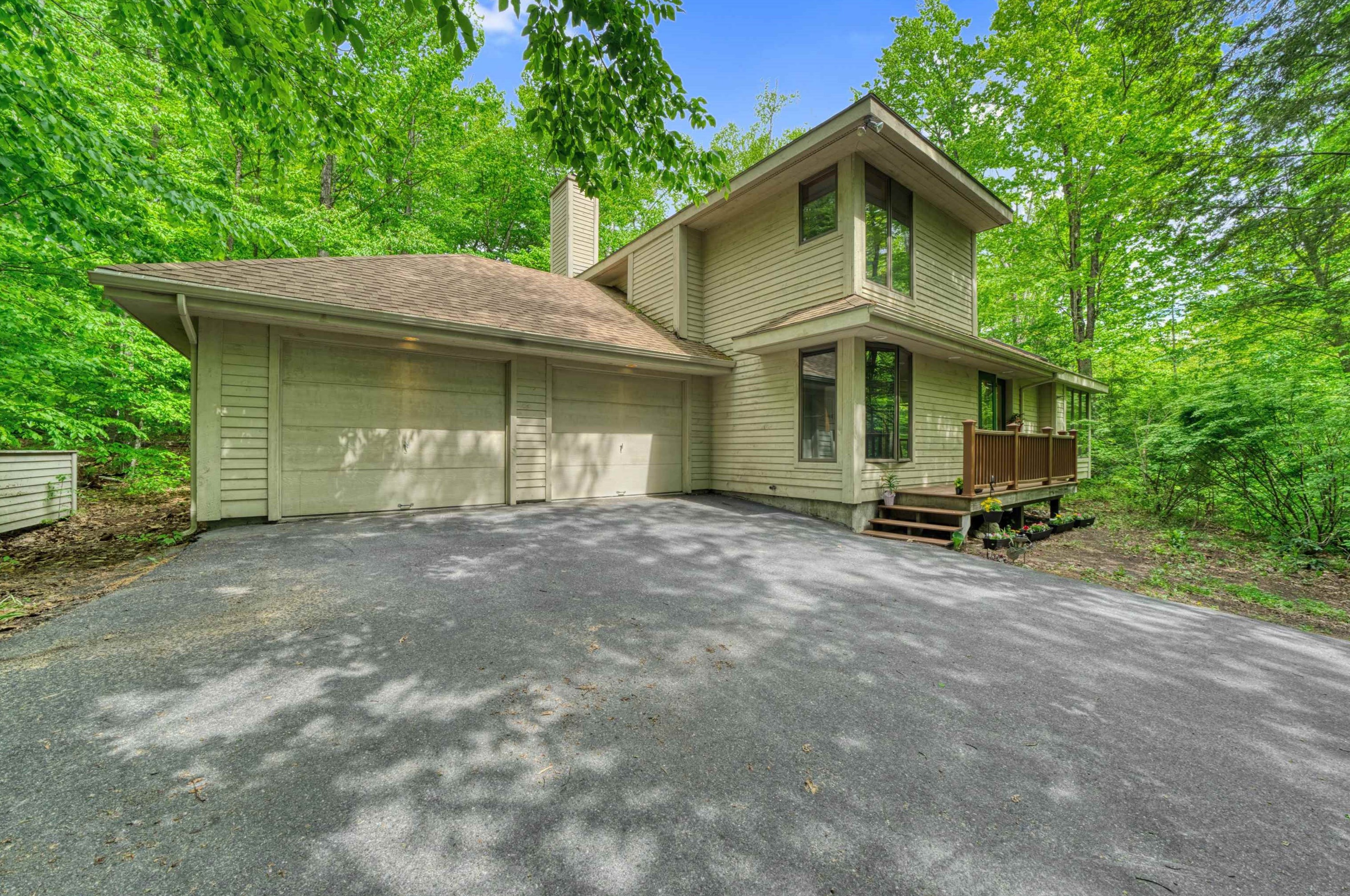 47 Hummingbird Hill, Grantham, NH 03753