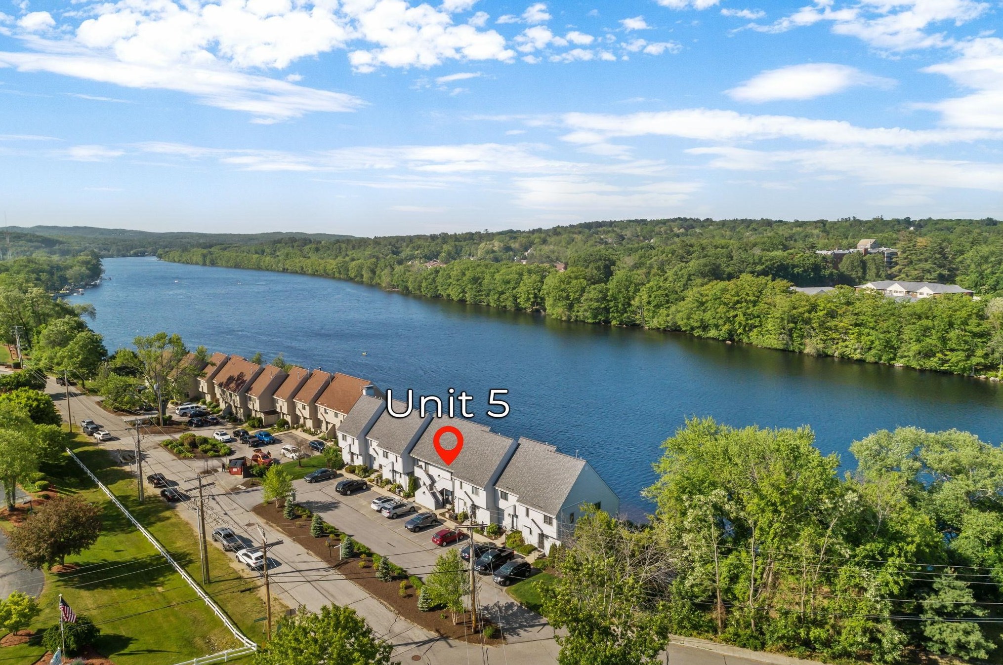 33 River Front Dr #5, Manchester, NH 03102