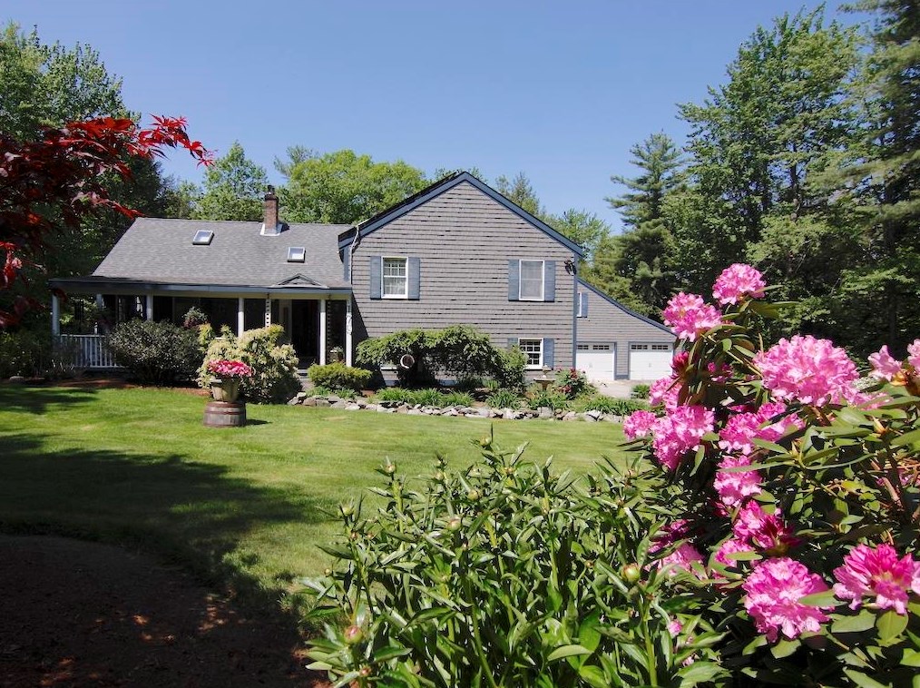 179 Monument Rd, Dublin, NH 03444-8240