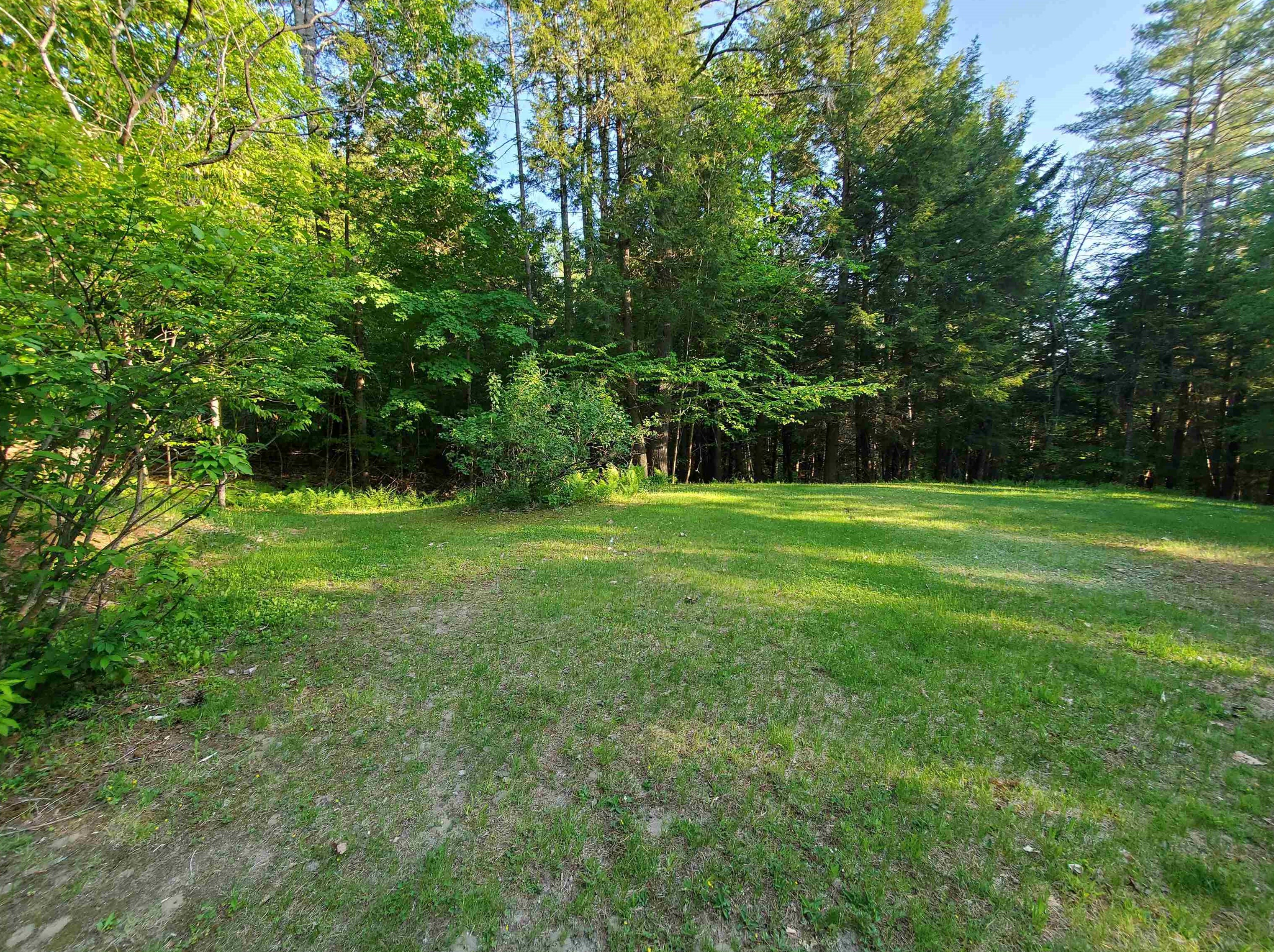 98 Lockehaven Rd, Enfield, NH 03748