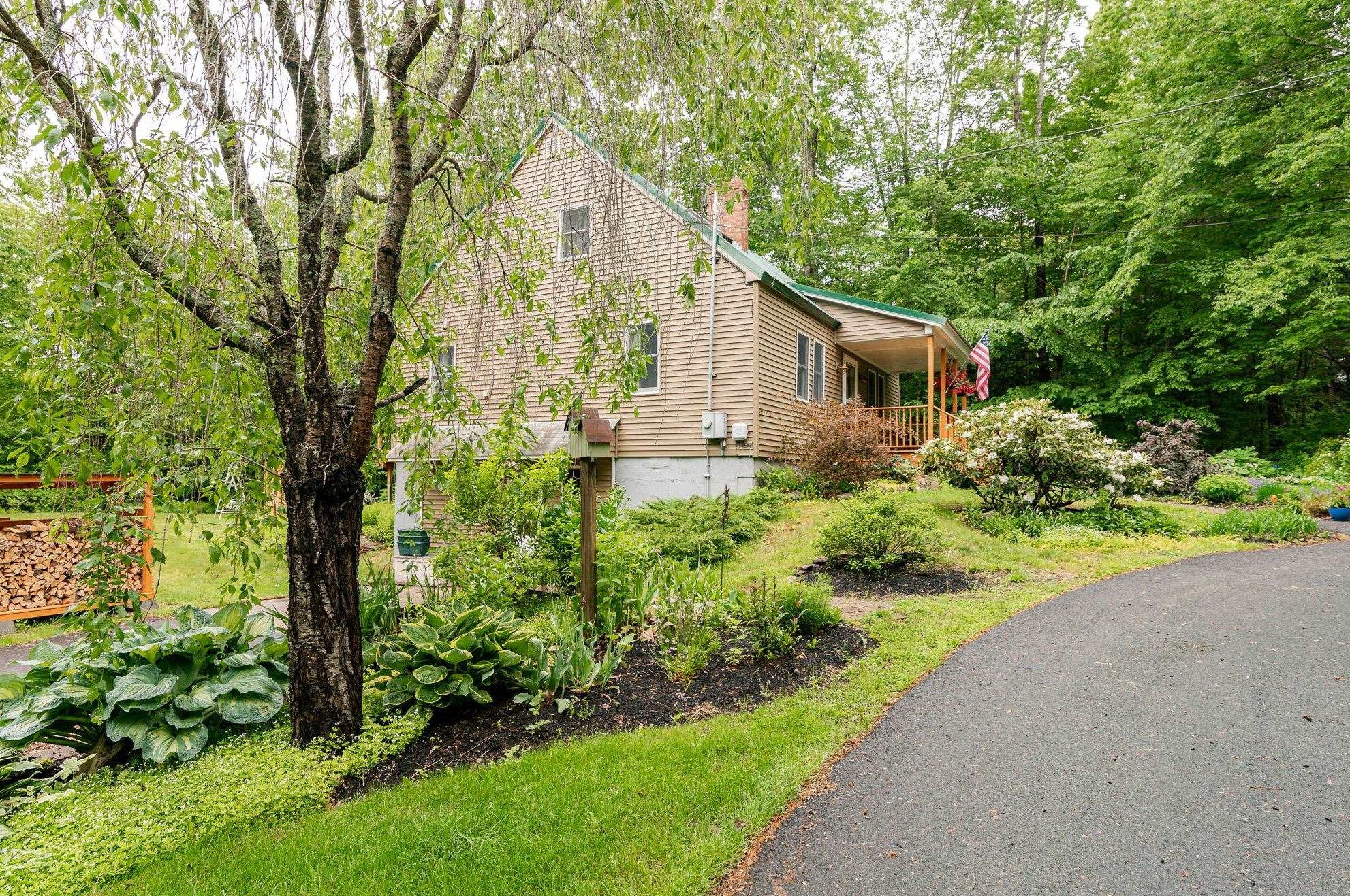 105 Betts Rd, Rochester, NH 03867-5178
