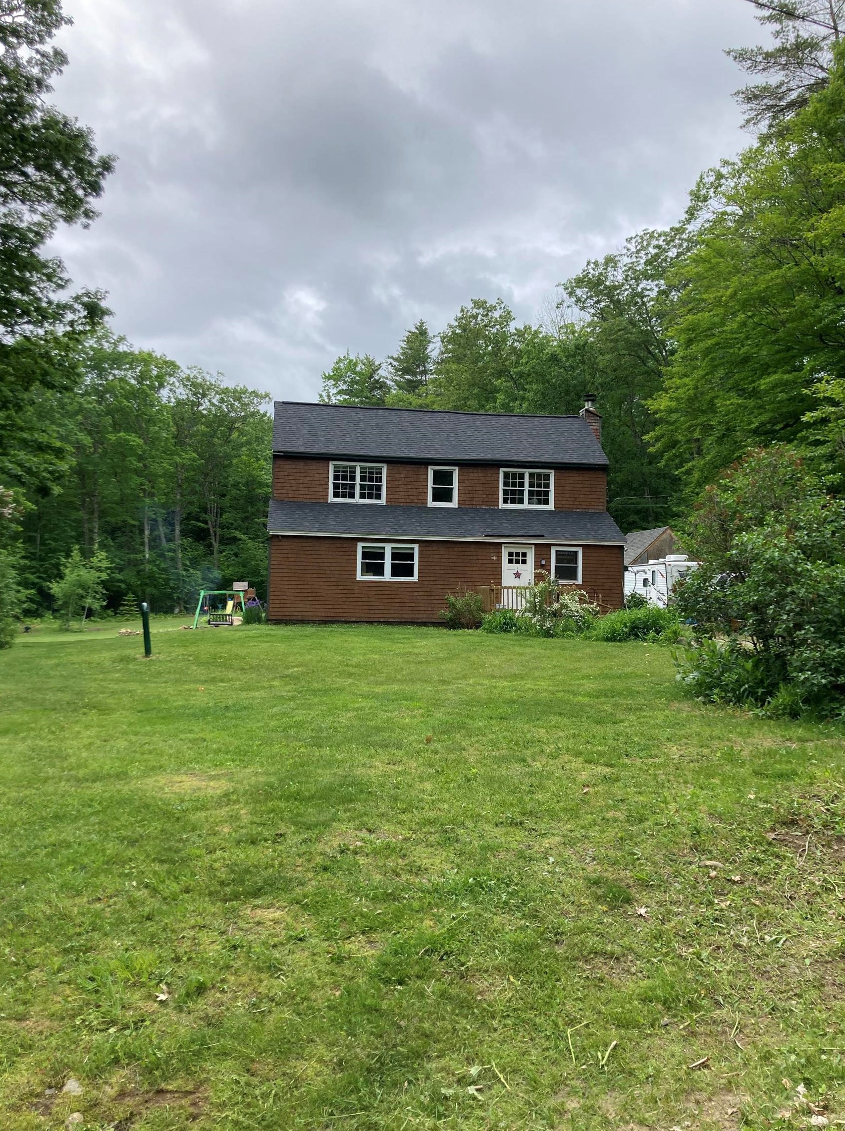 89 Lane Rd, Holderness, NH 03245