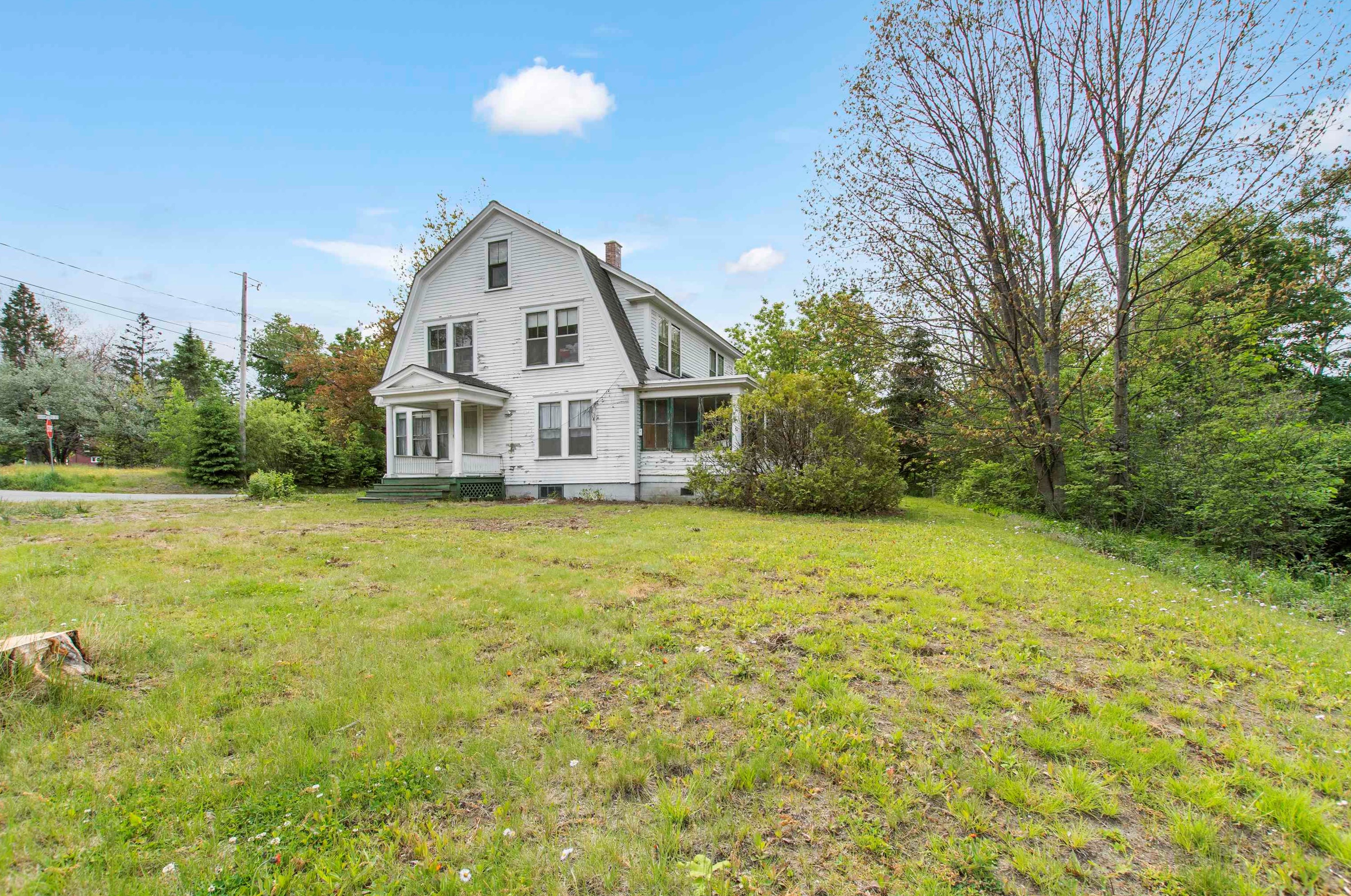 57 Prospect St, Lancaster NH  03584-3252 exterior