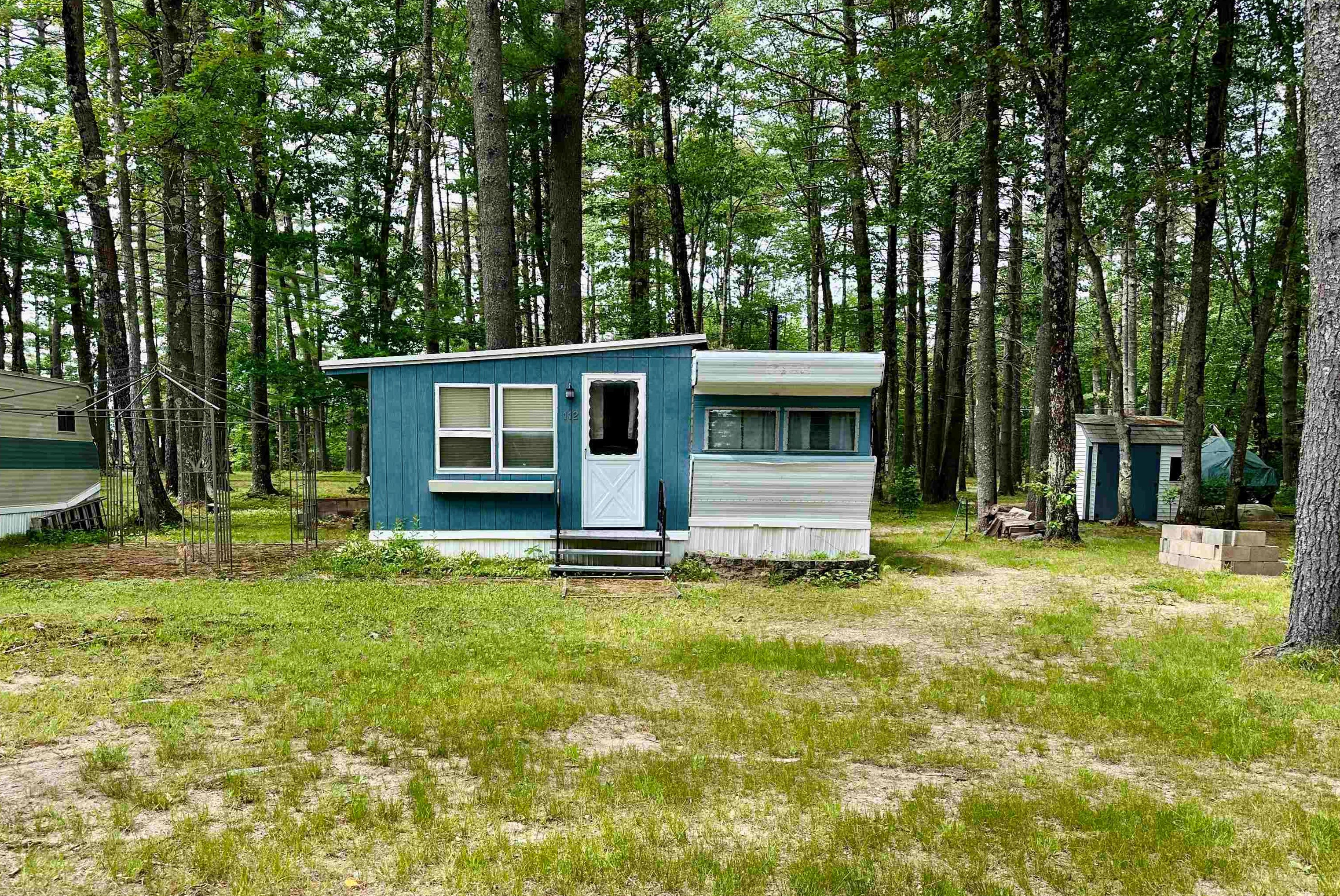 112 Chickadee Ln, Alton, NH 03809