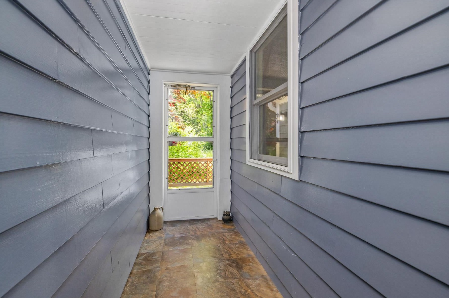14 Worthen Rd, Portsmouth, NH 03801