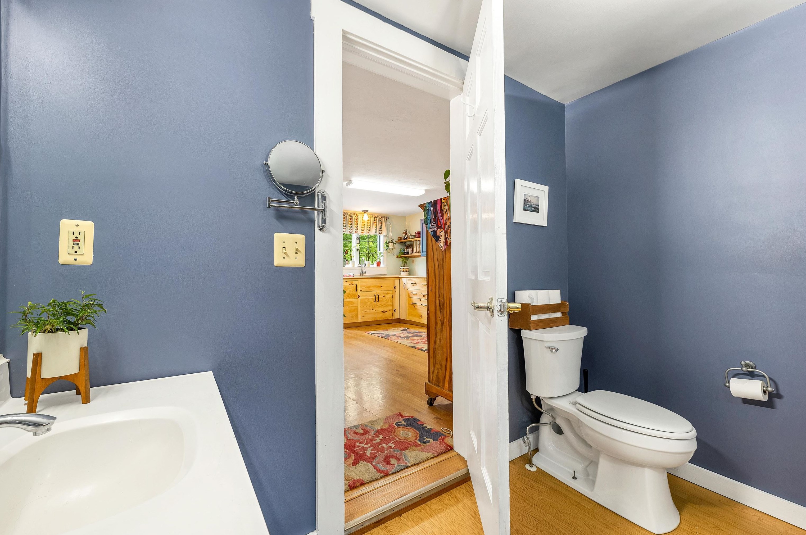 68 Highland St, Bridgewater NH 03264-1240 exterior