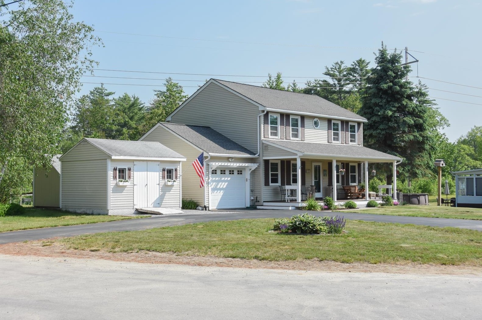12 Carolyn Pl, Weare, NH 03281