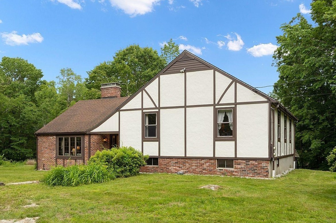 215 Colburn Rd #8-45-1, Temple, NH 03084