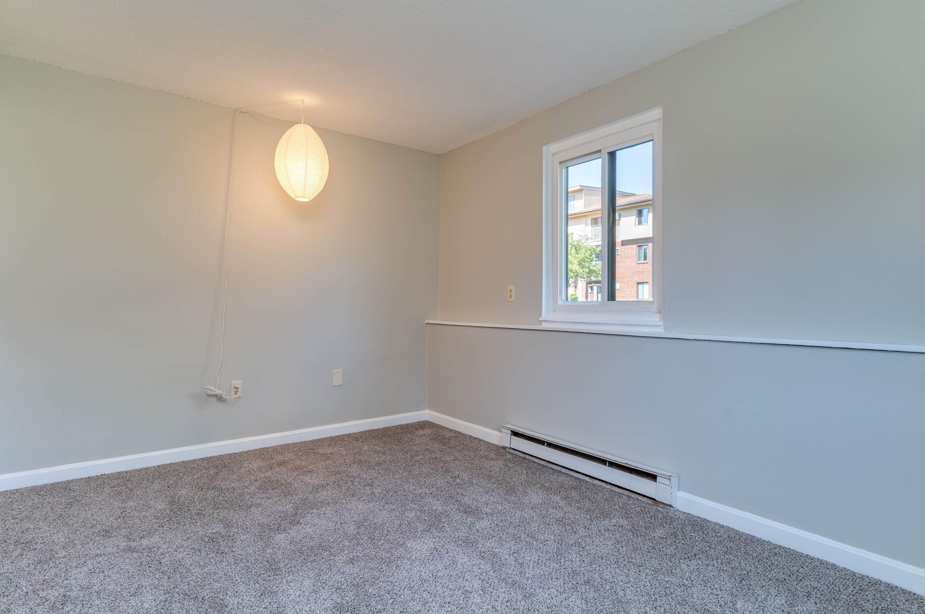 112 Lita Ln, Newmarket NH exterior