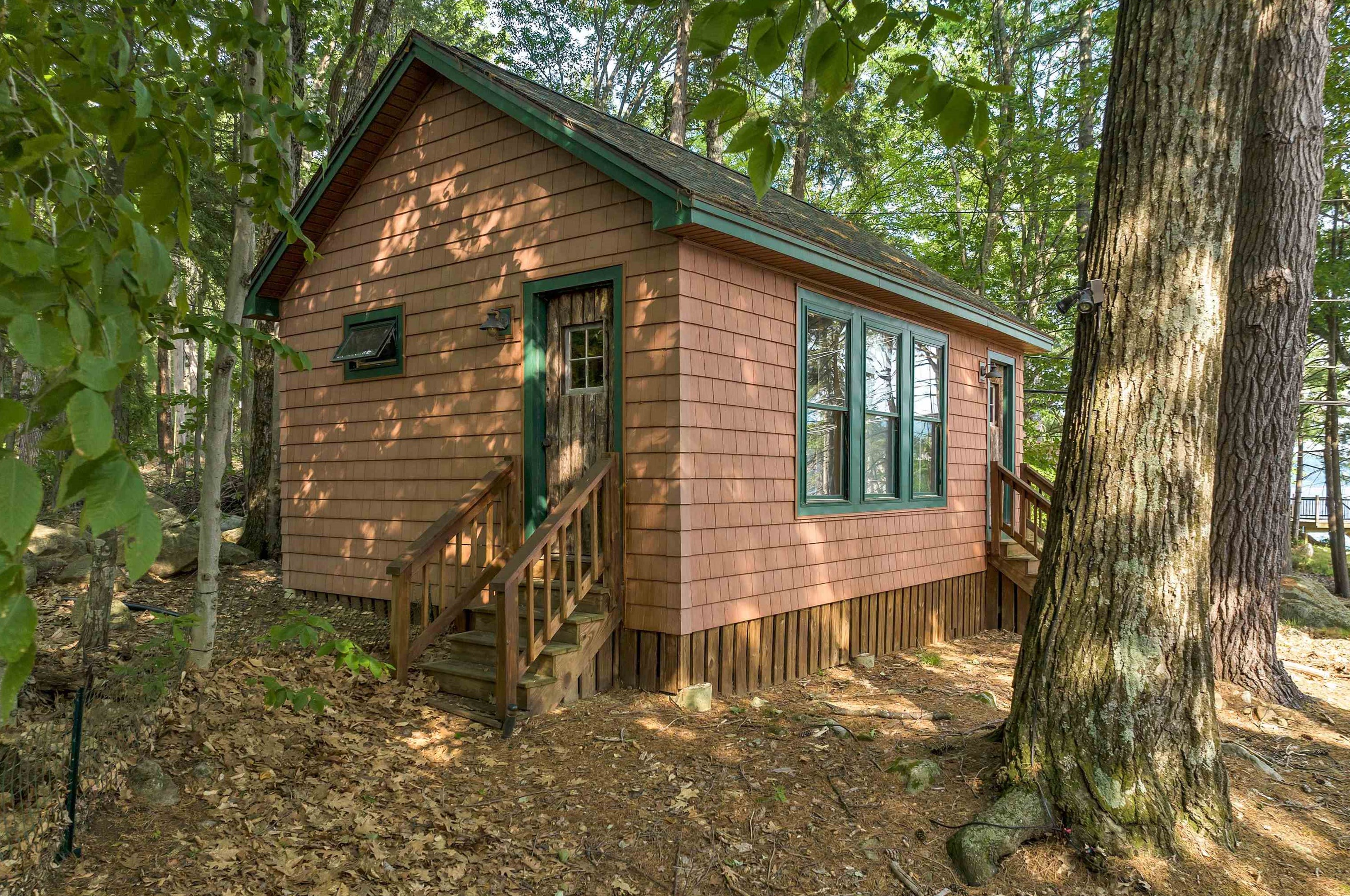 70 Sleepers Is, Alton NH 03810-4078 exterior